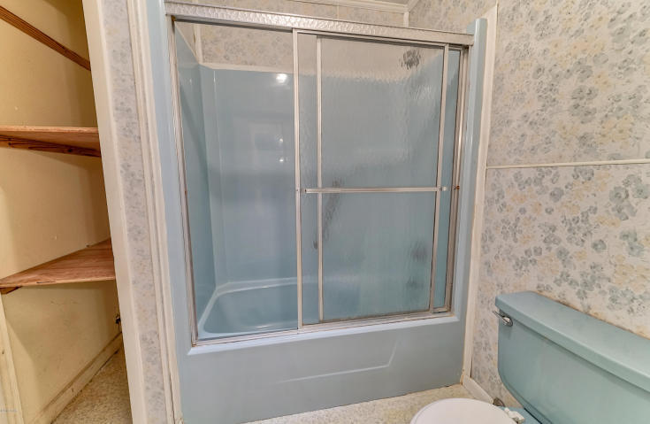 RIVIERA BEACH 1ST ADDN - Residential