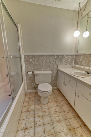 RIVIERA BEACH 1ST ADDN - Residential