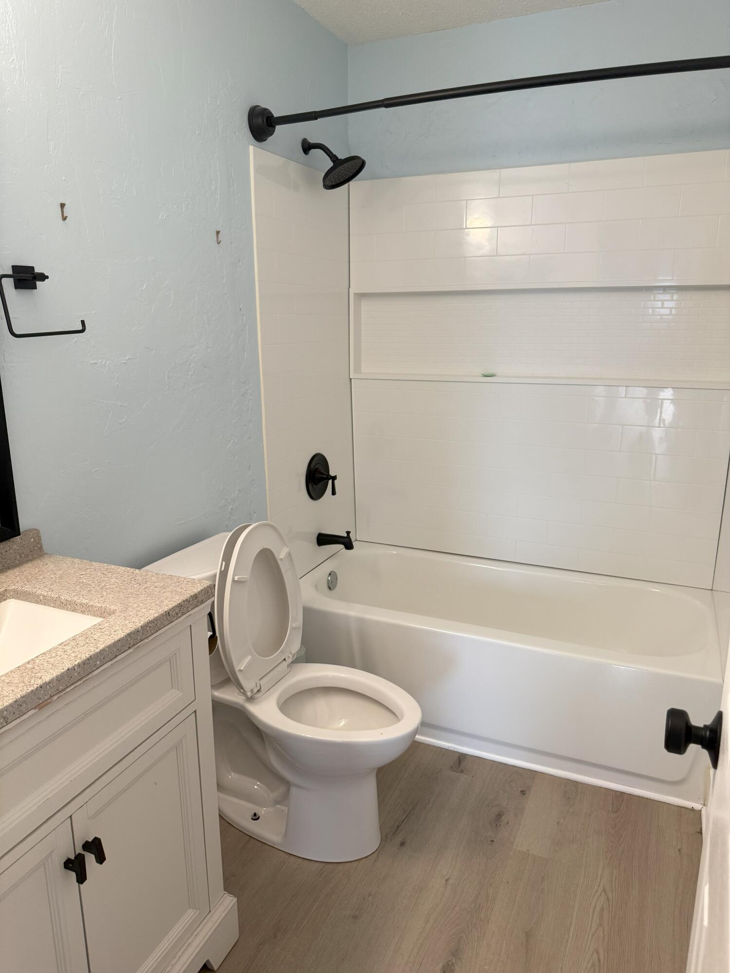 NAUTICAL WAY - Residential
