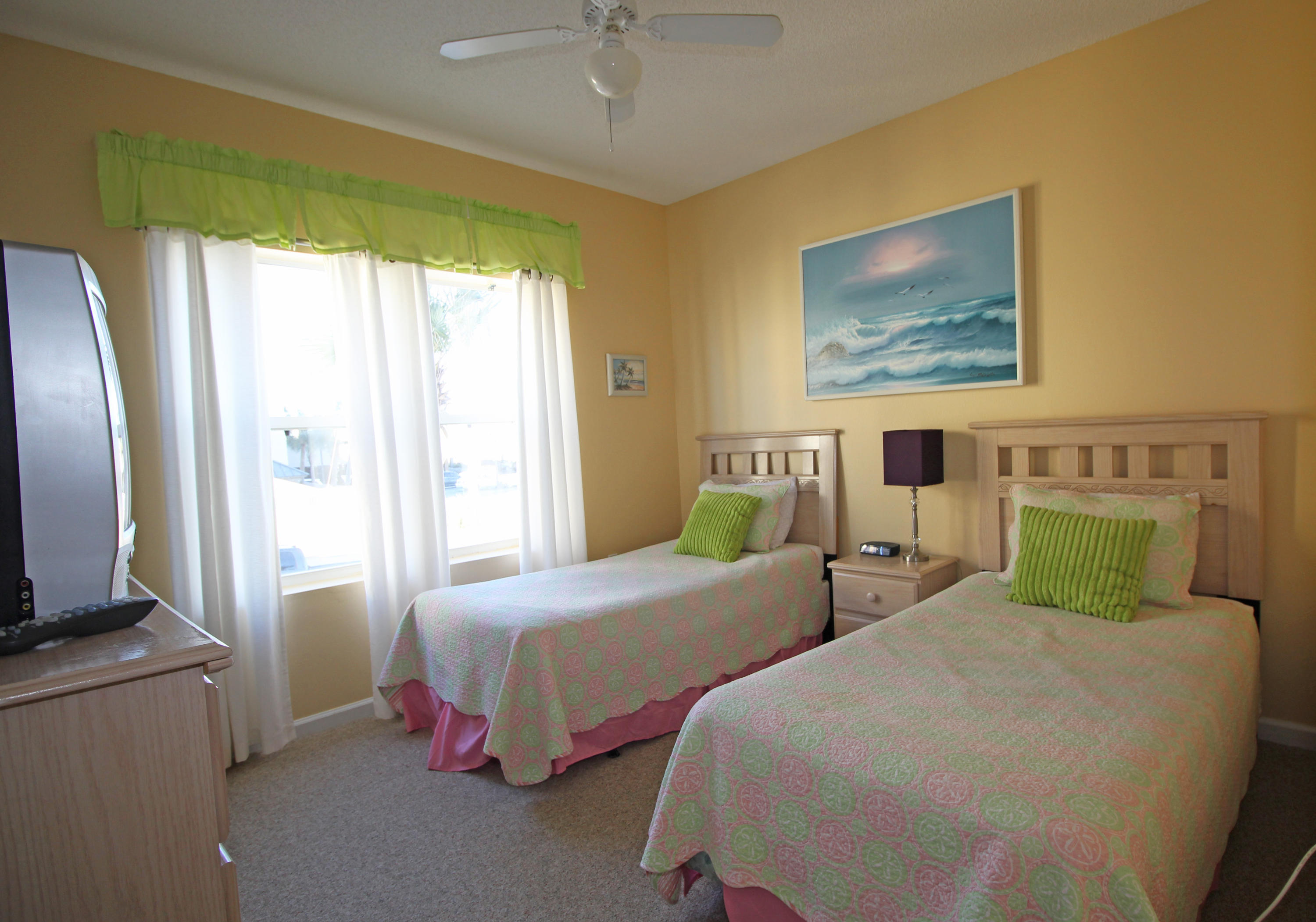 TURTLE WALK CONDO - Residential