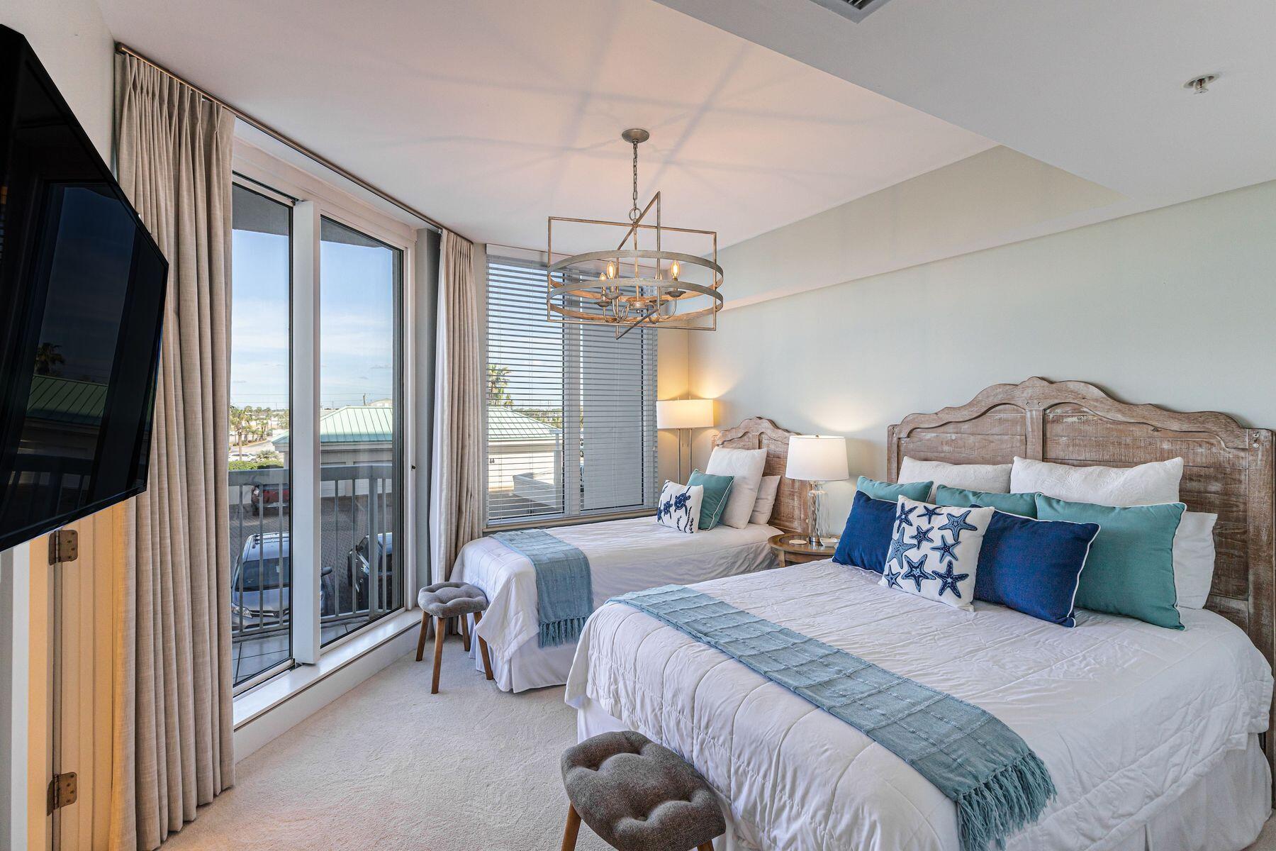 SILVER BEACH TOWERS - Residential