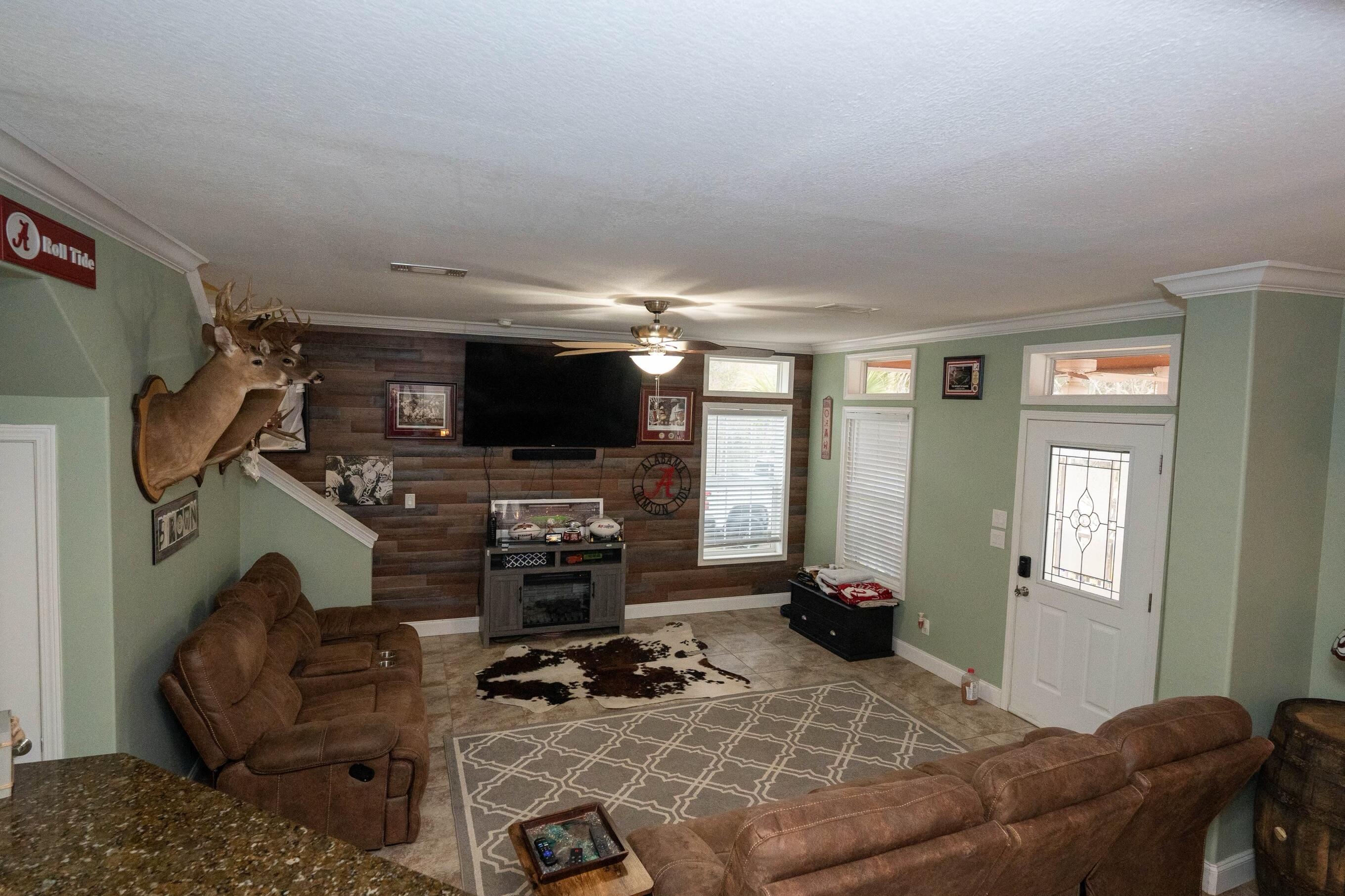 TOWN OF SANTA ROSA - Residential