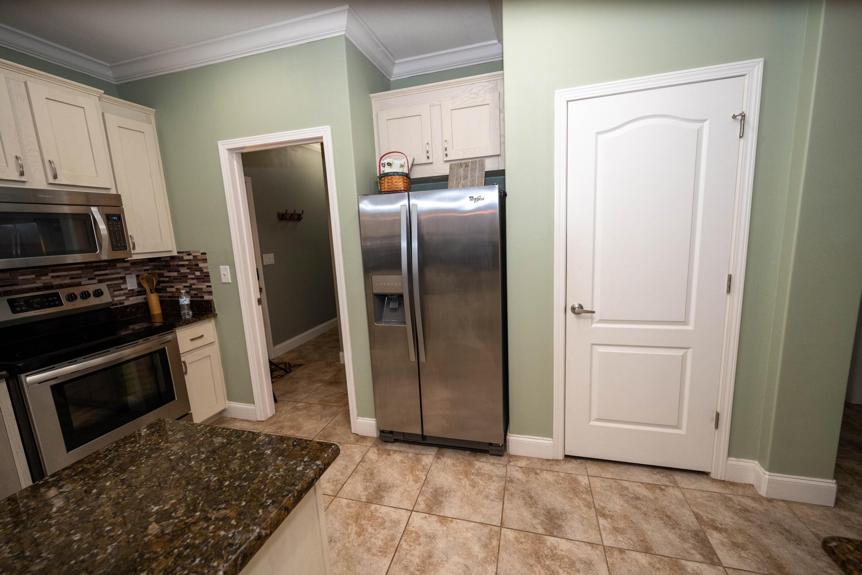 TOWN OF SANTA ROSA - Residential