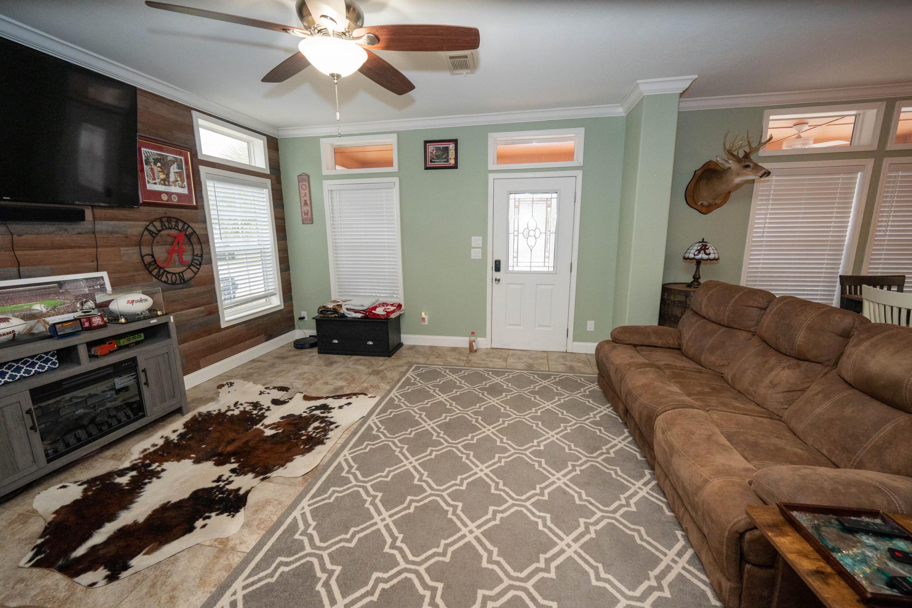 TOWN OF SANTA ROSA - Residential