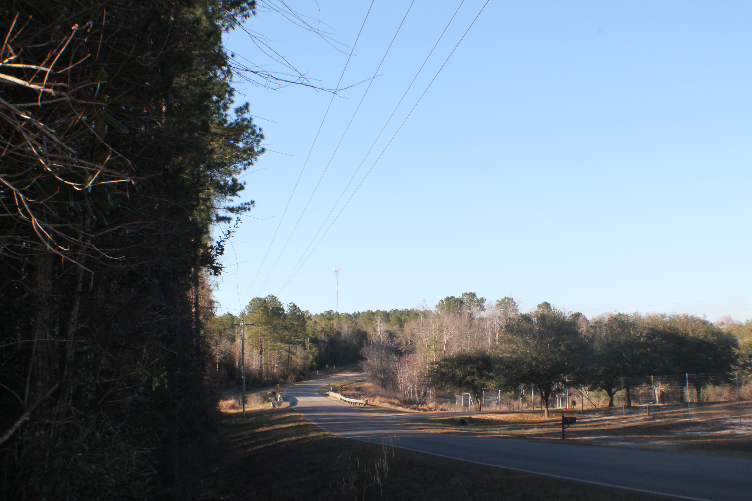 METES & BOUNDS - Land