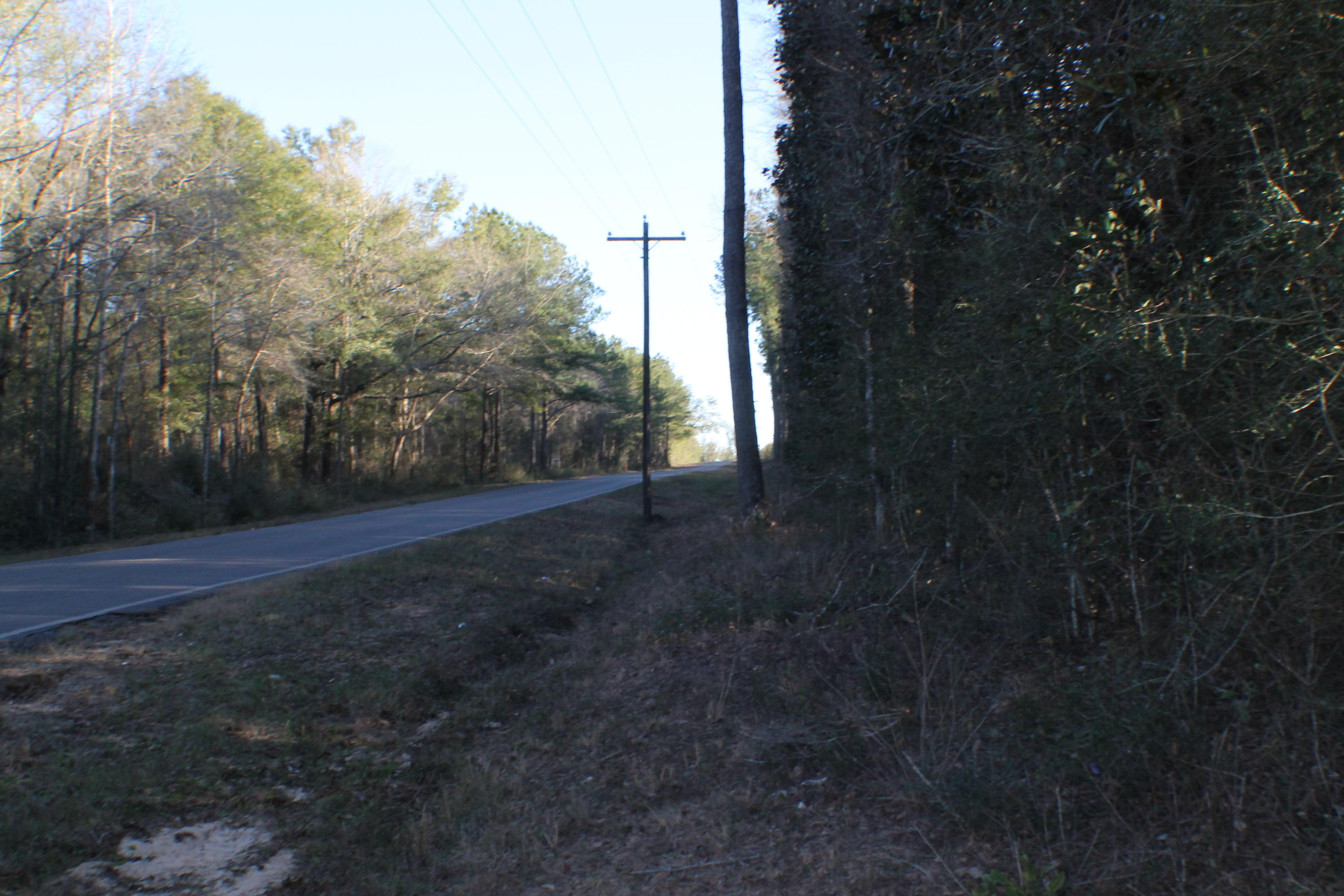 METES & BOUNDS - Land