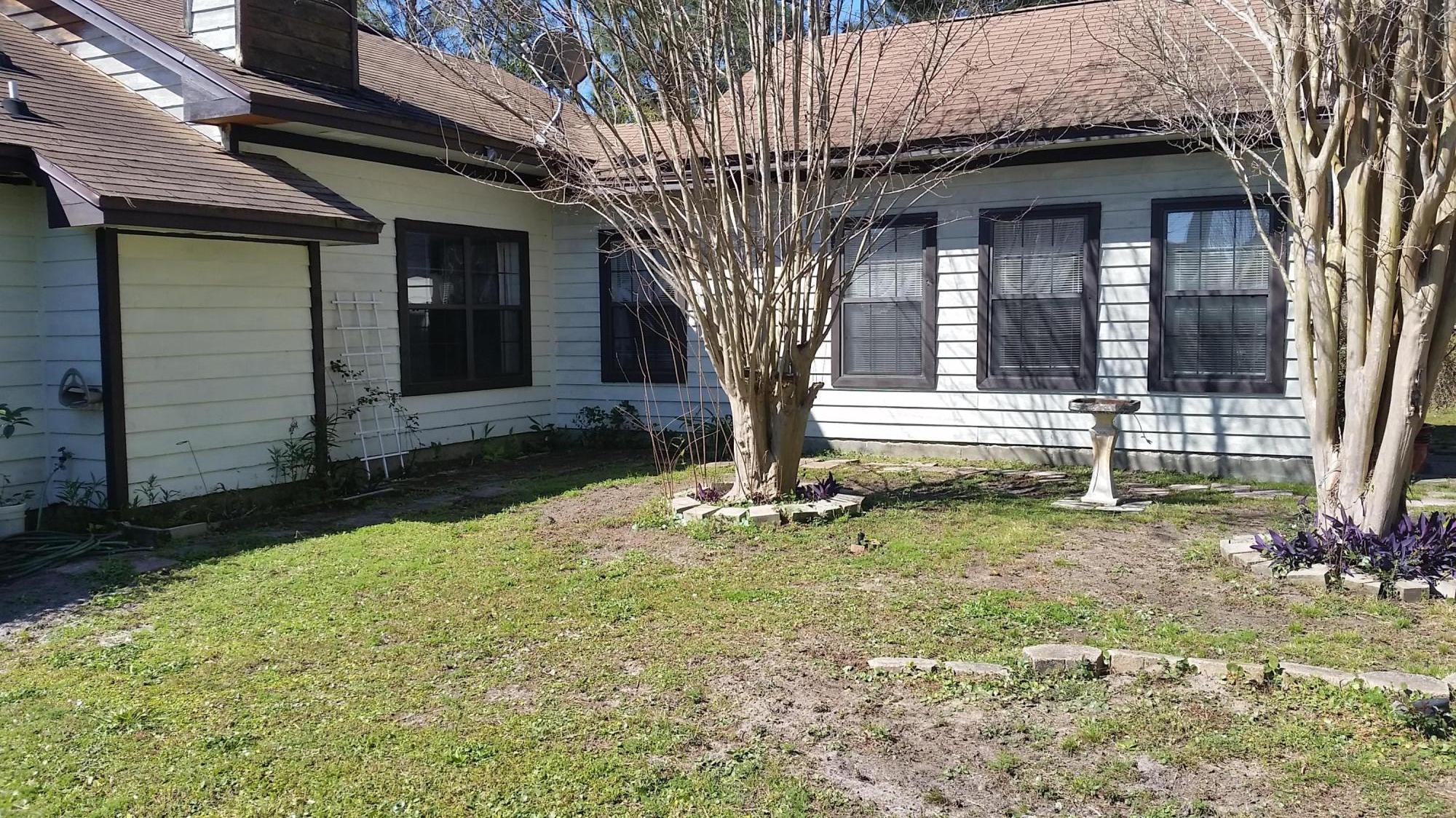 Navarre 2nd Addition - Residential