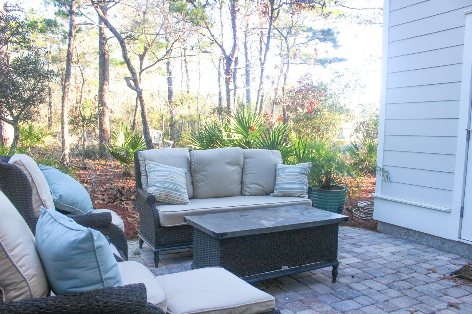 SHADOW PINES - Residential Lease