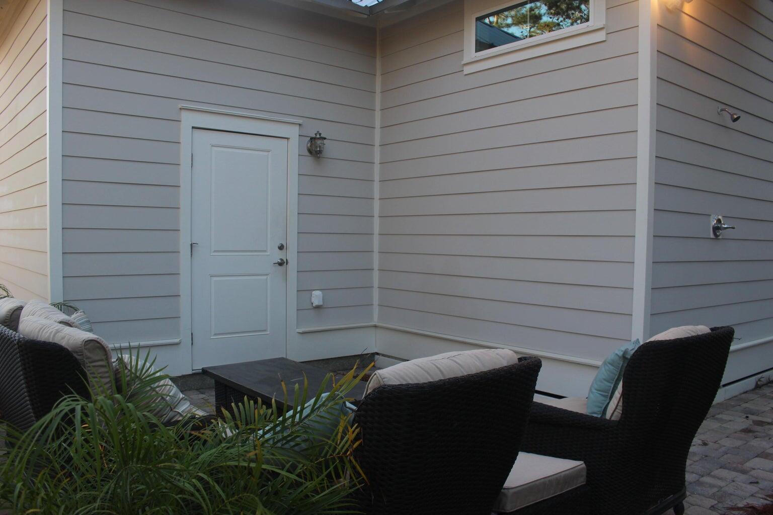 SHADOW PINES - Residential Lease