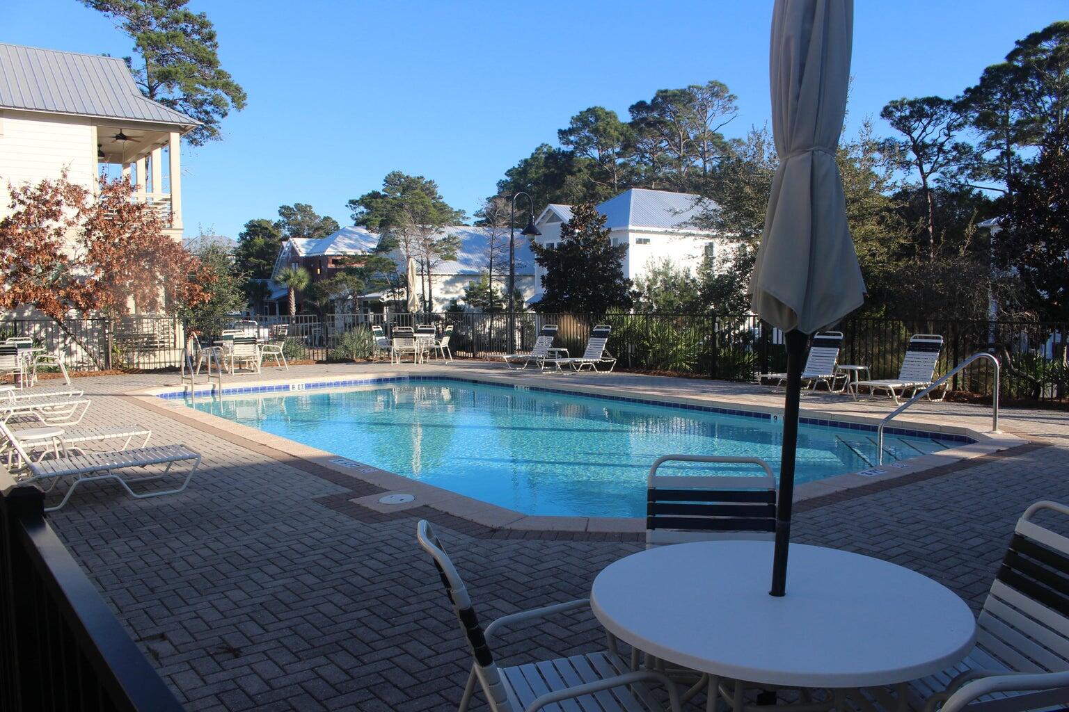 SHADOW PINES - Residential Lease