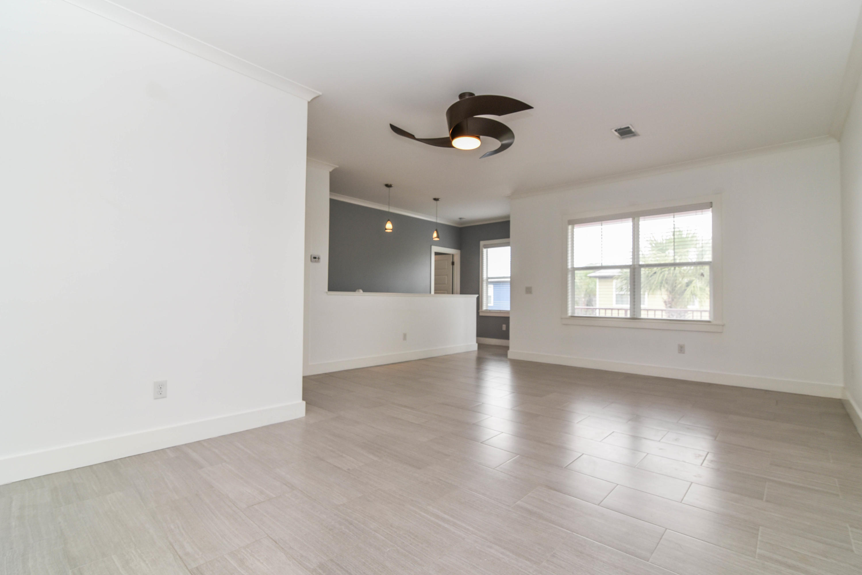 LEISURE BAY - Residential