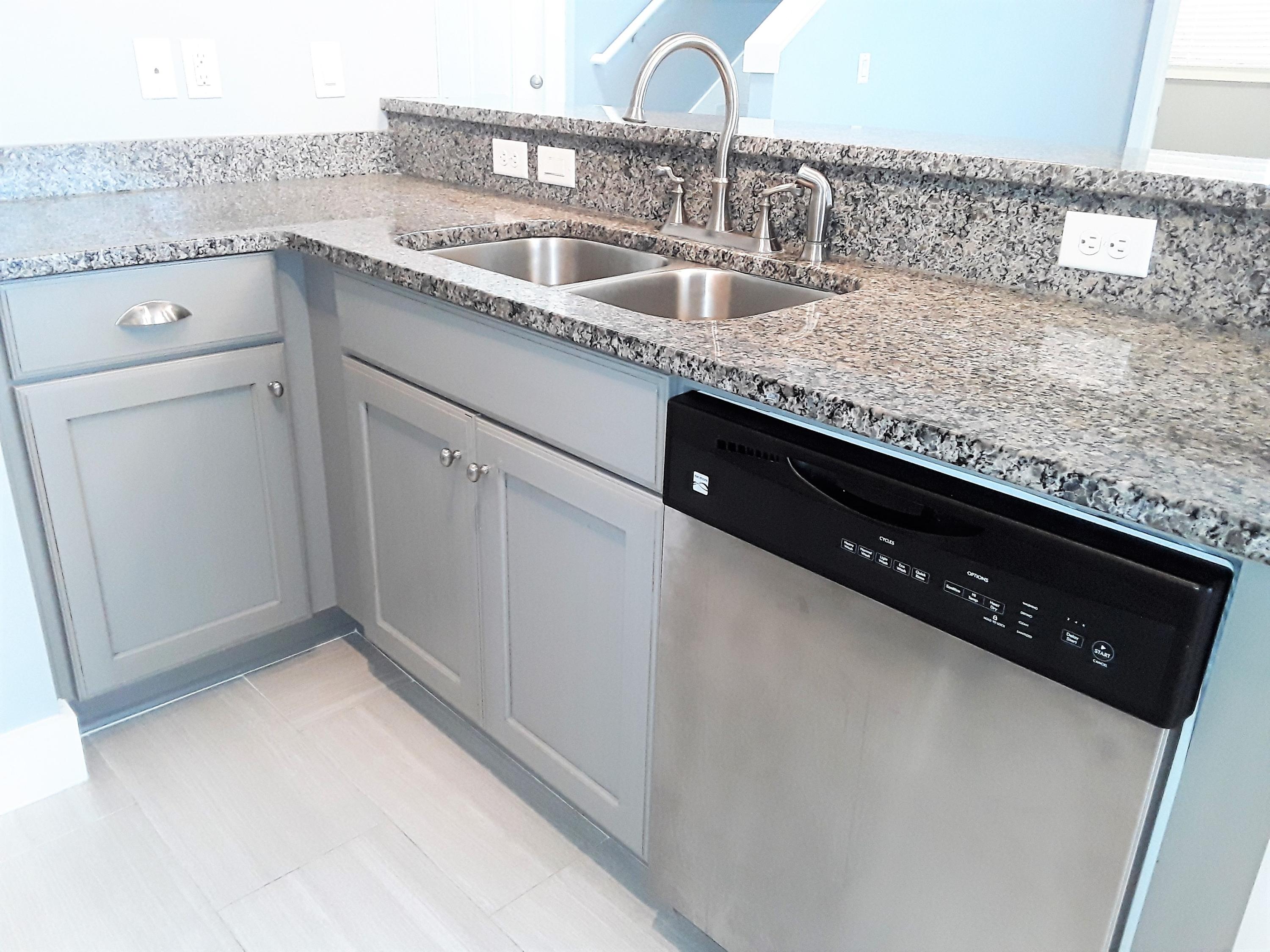 LEISURE BAY - Residential