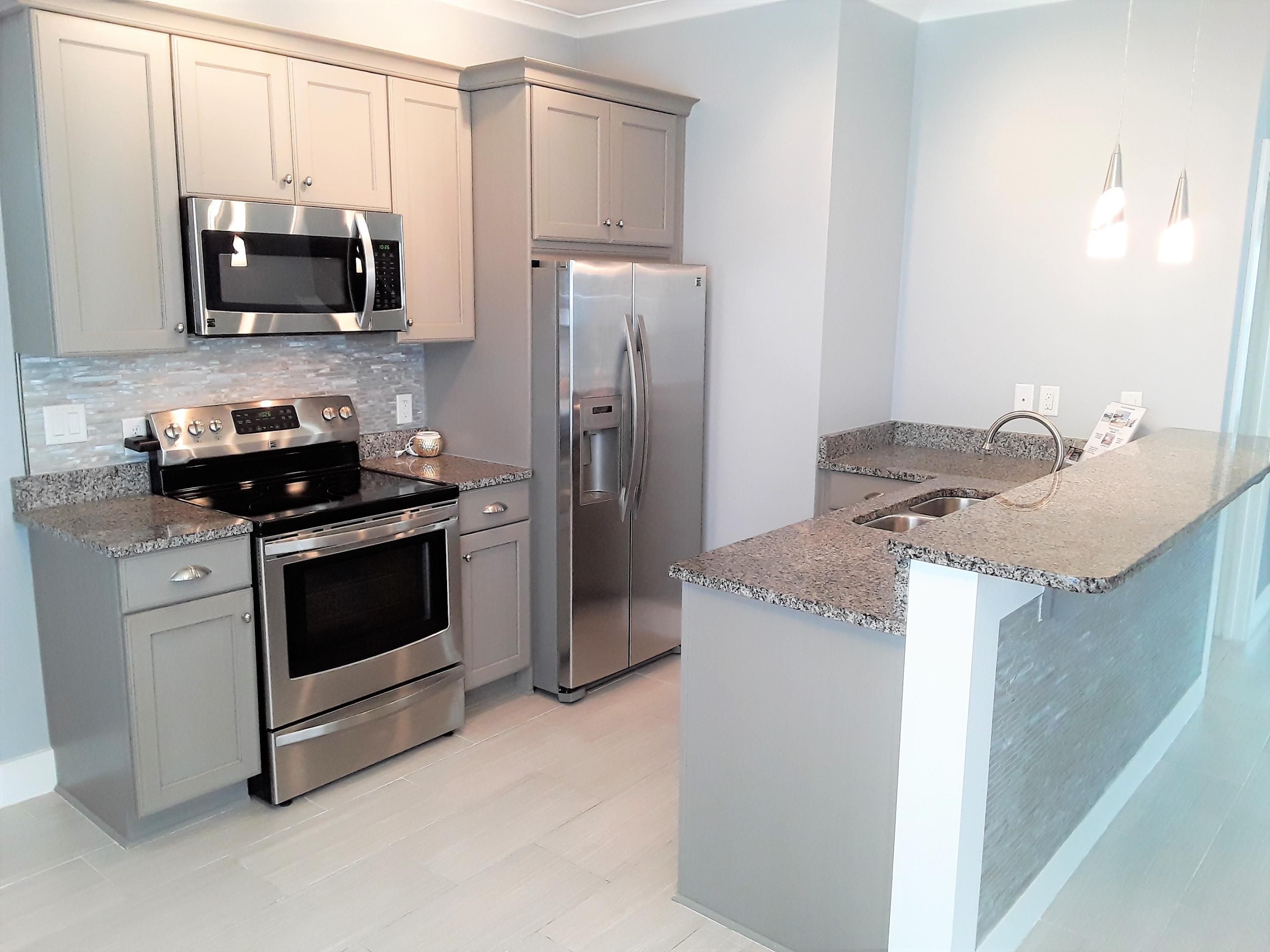 LEISURE BAY - Residential