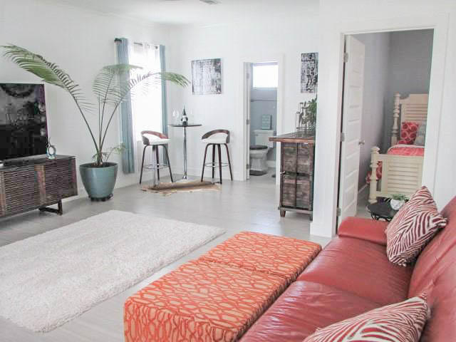 LEISURE BAY - Residential