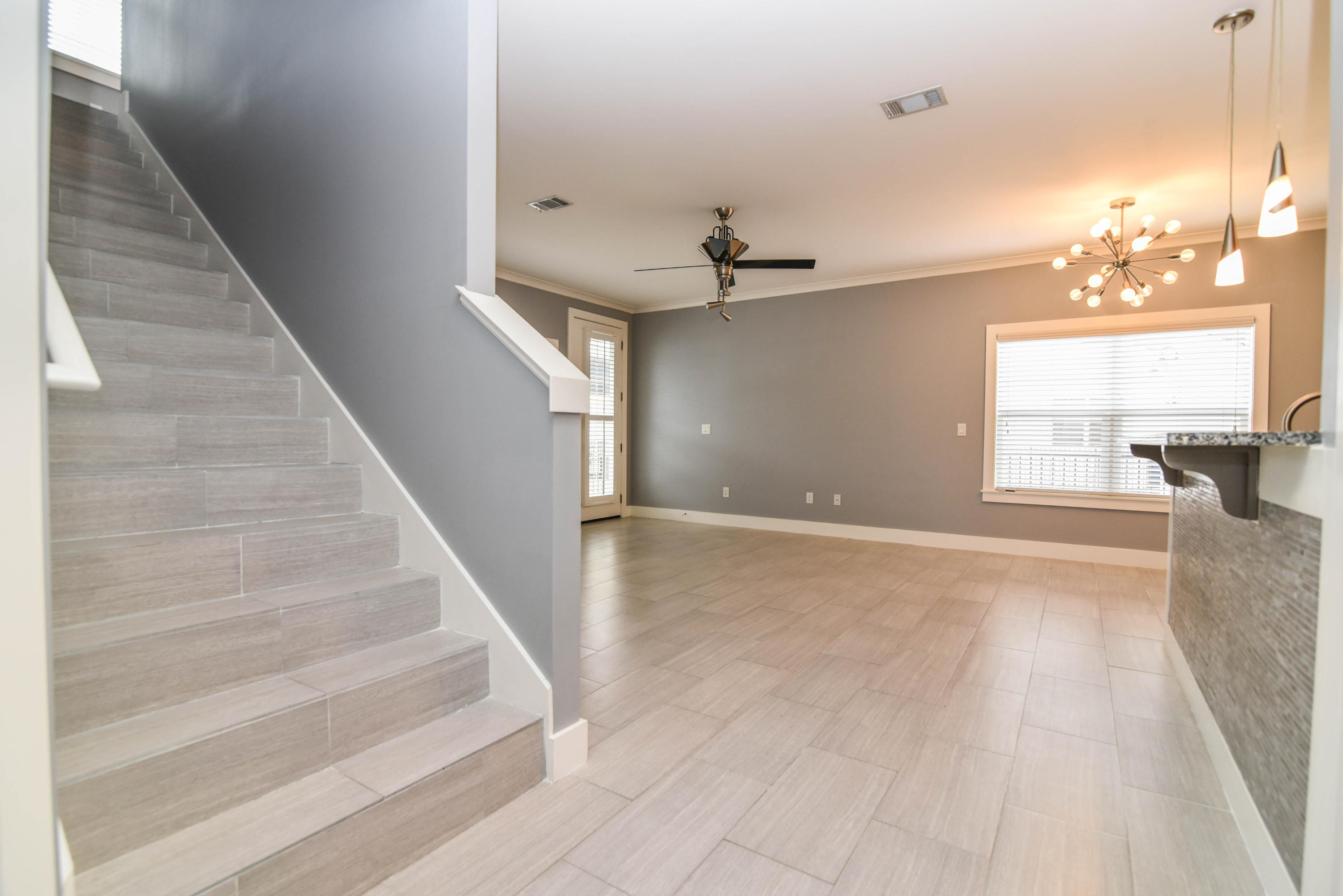 LEISURE BAY - Residential