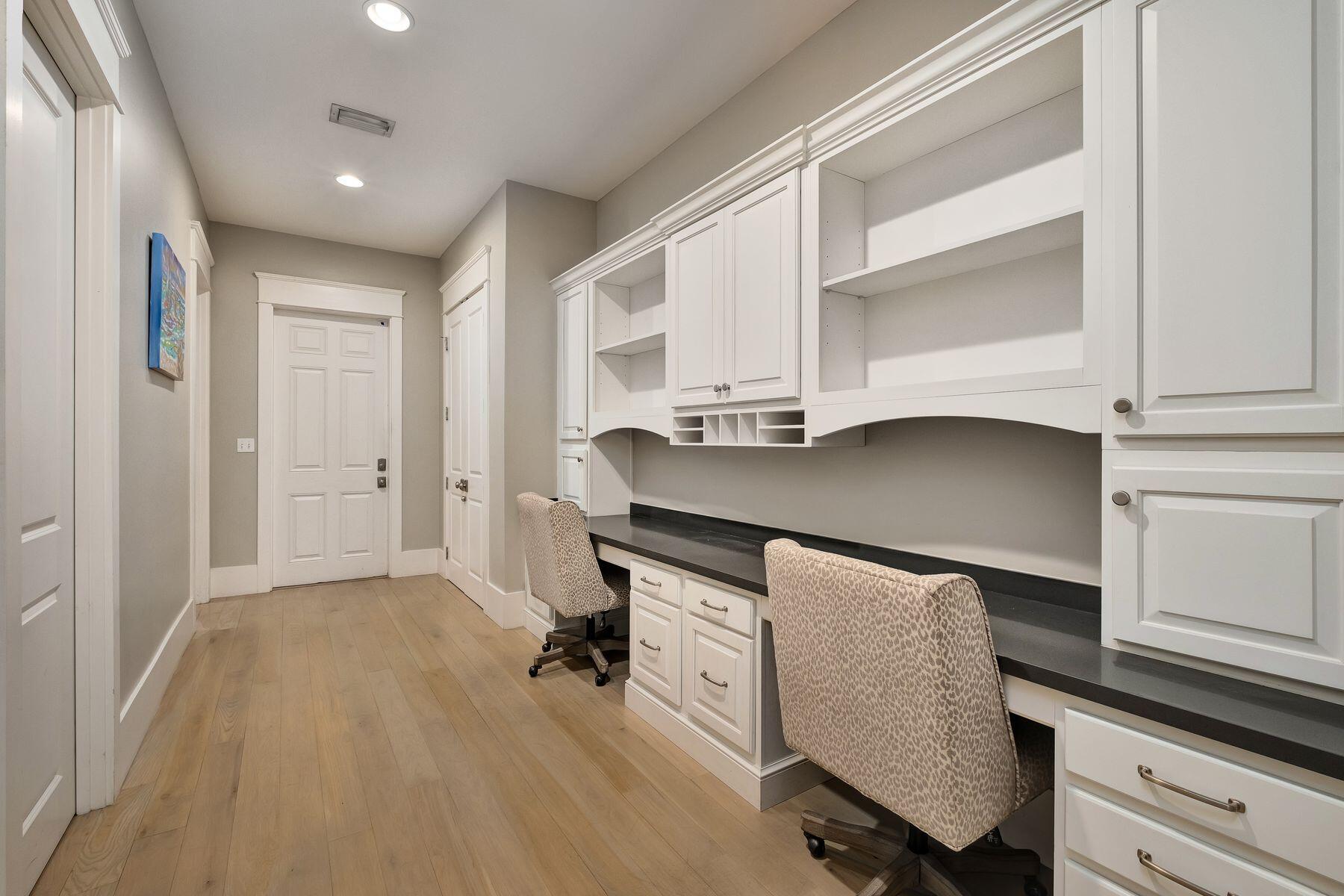 SEAGROVE VILLAGE 7TH ADD - Residential