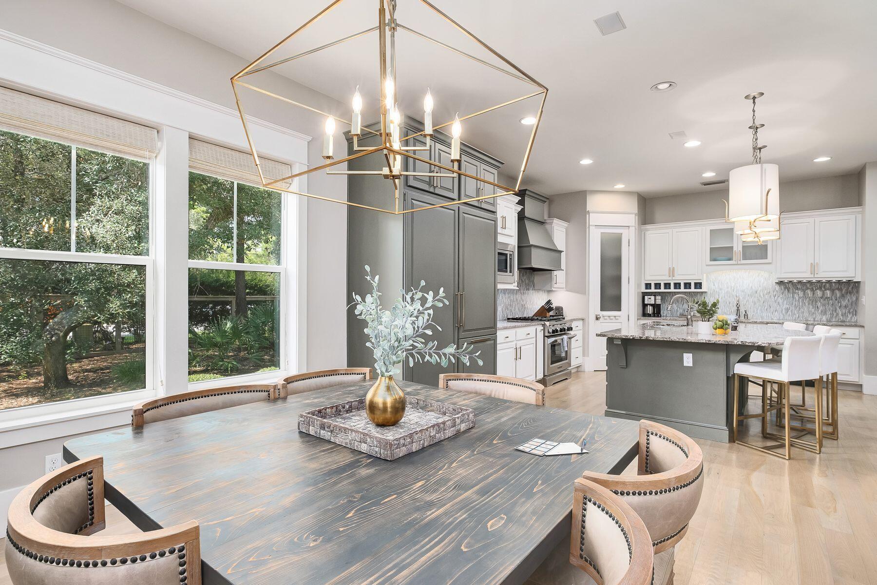 SEAGROVE VILLAGE 7TH ADD - Residential