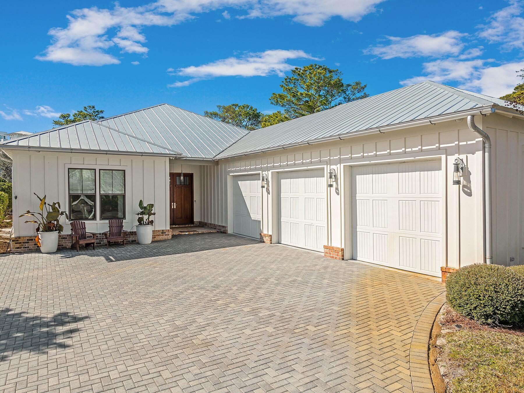SEAGROVE VILLAGE 7TH ADD - Residential