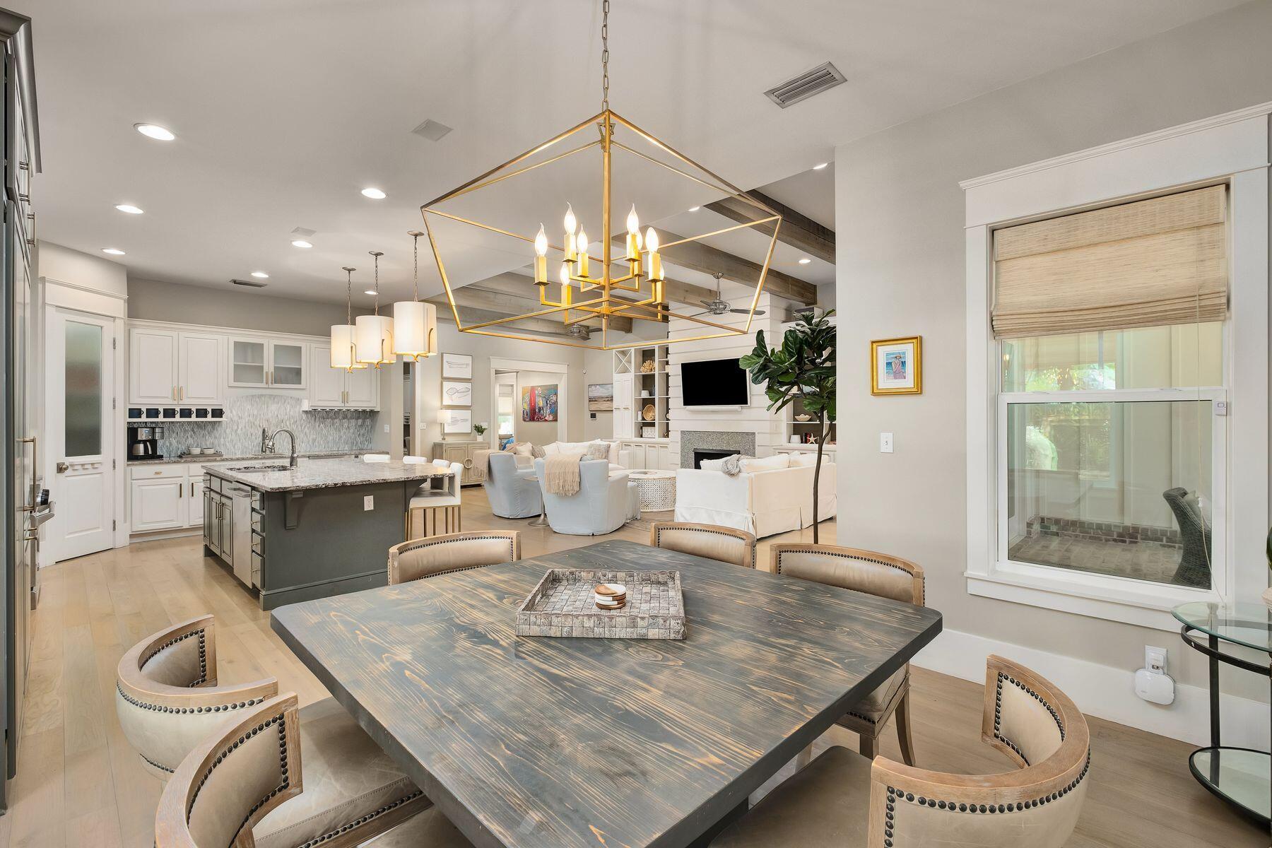 SEAGROVE VILLAGE 7TH ADD - Residential