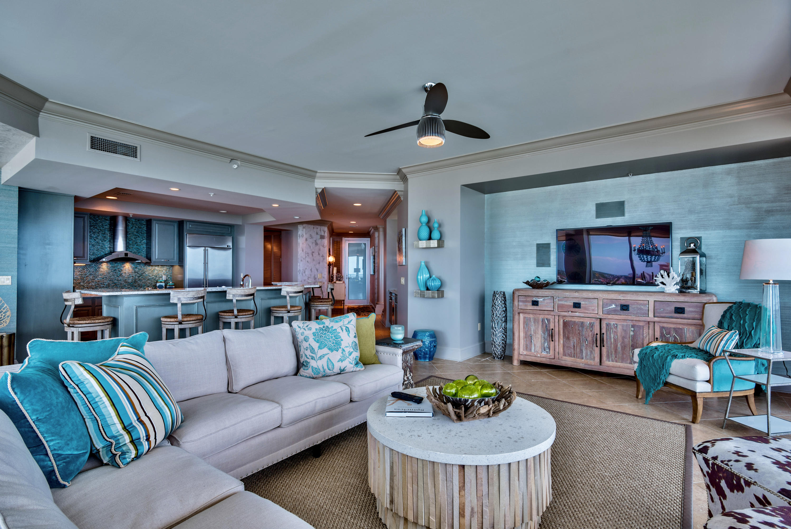 SIGNATURE BEACH - Residential
