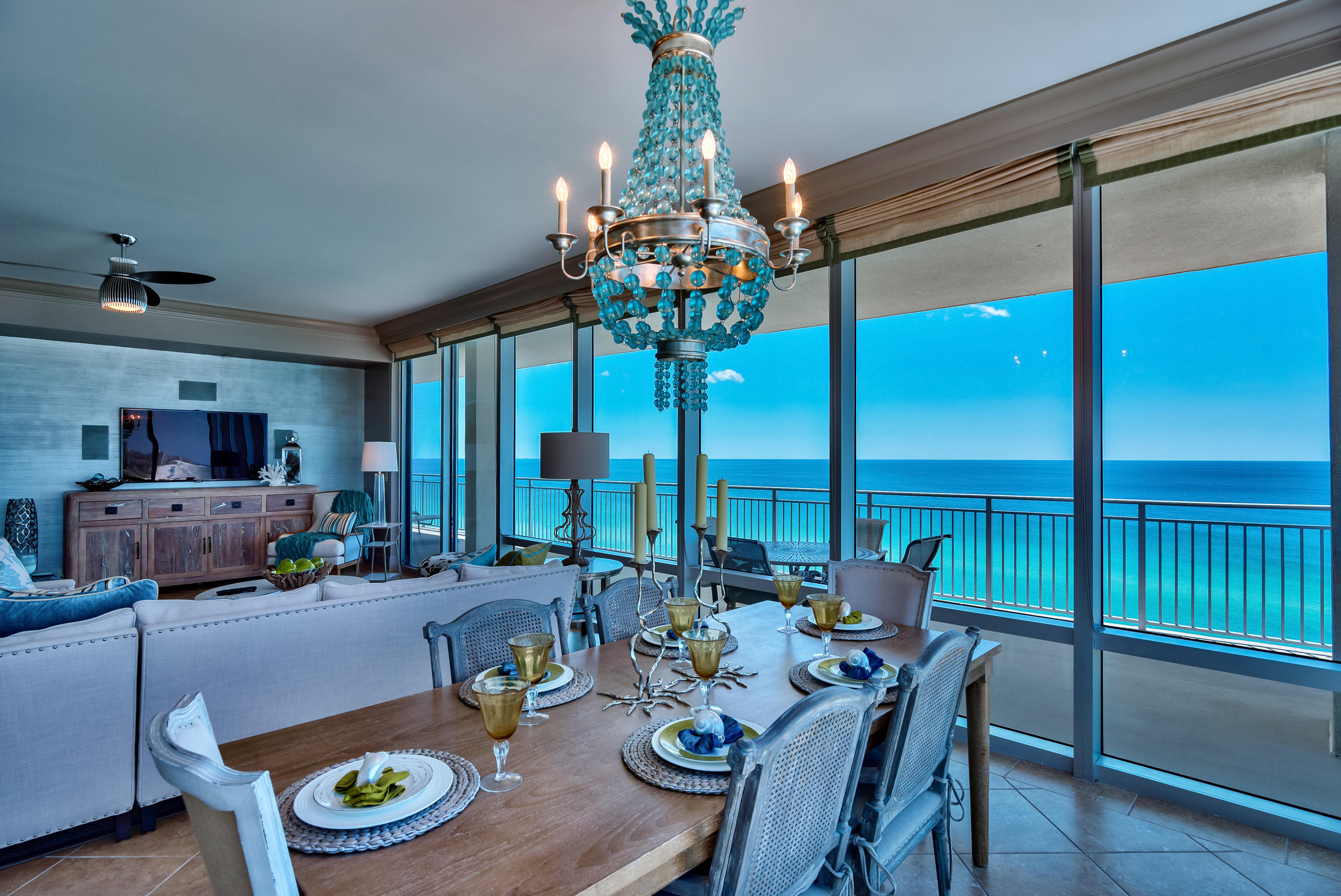 SIGNATURE BEACH - Residential