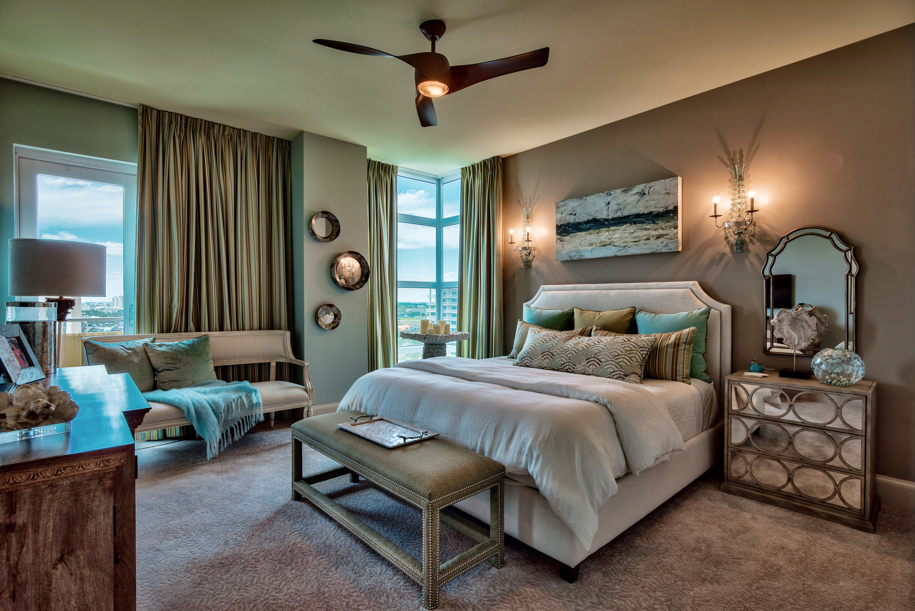 SIGNATURE BEACH - Residential