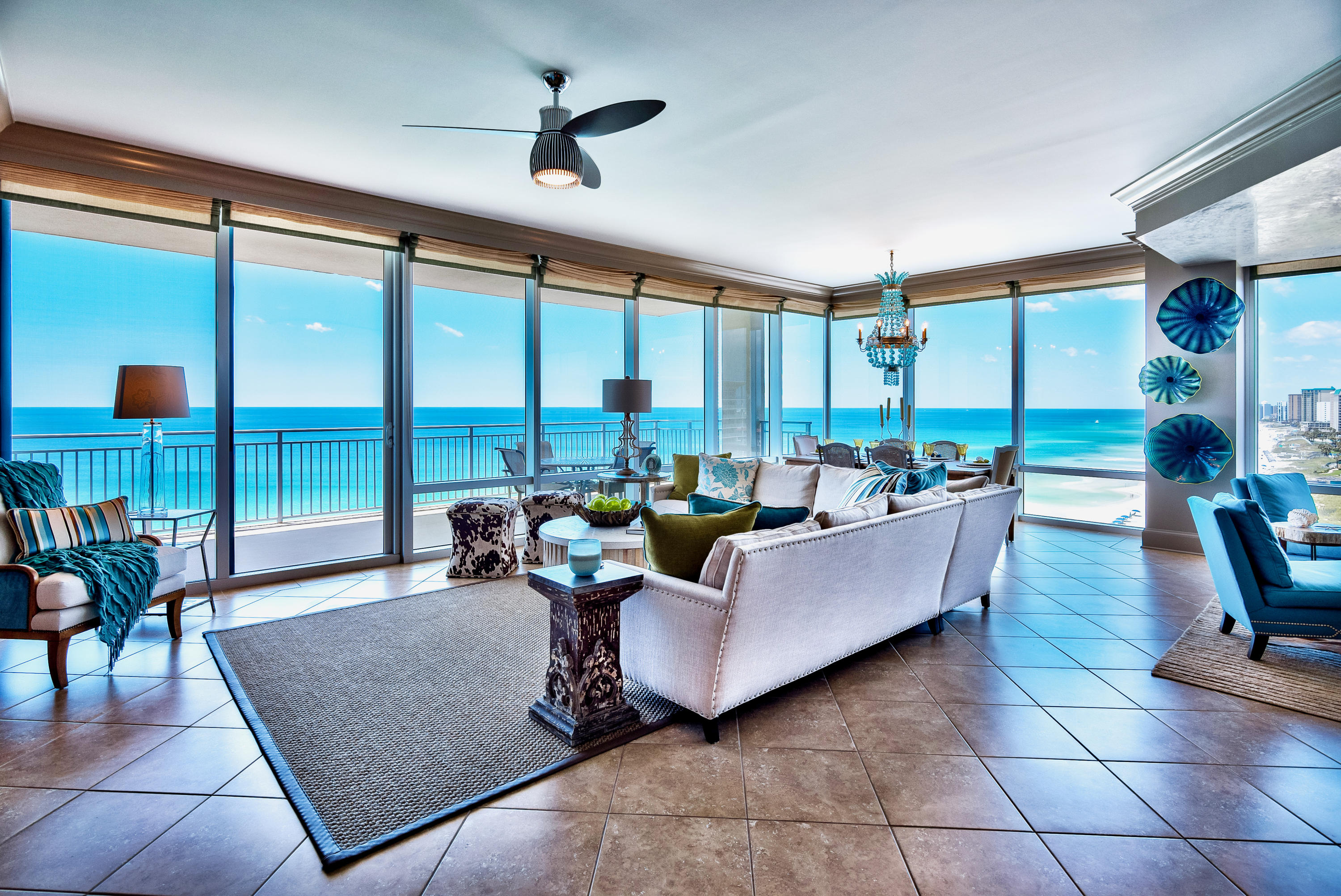 SIGNATURE BEACH - Residential