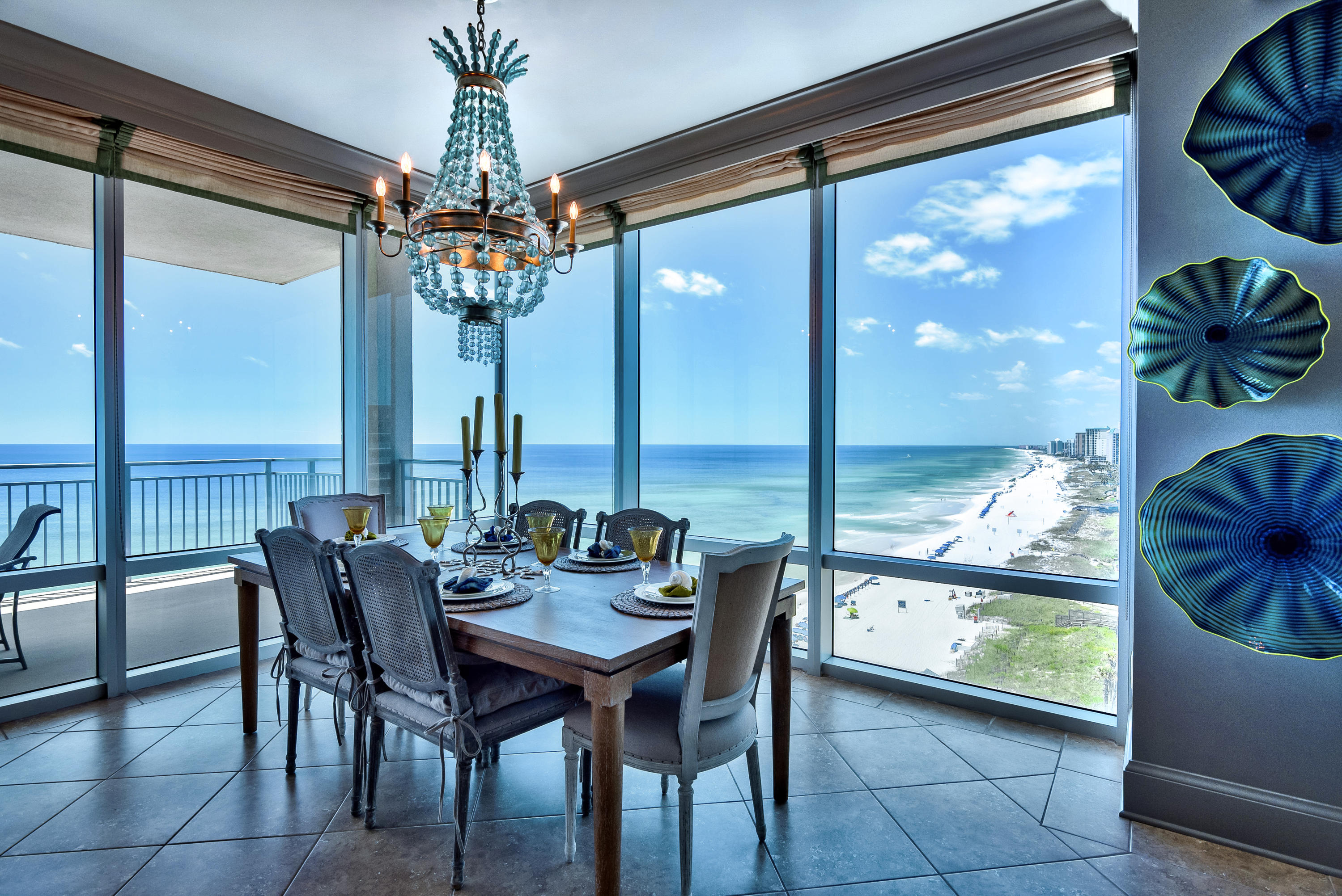 SIGNATURE BEACH - Residential