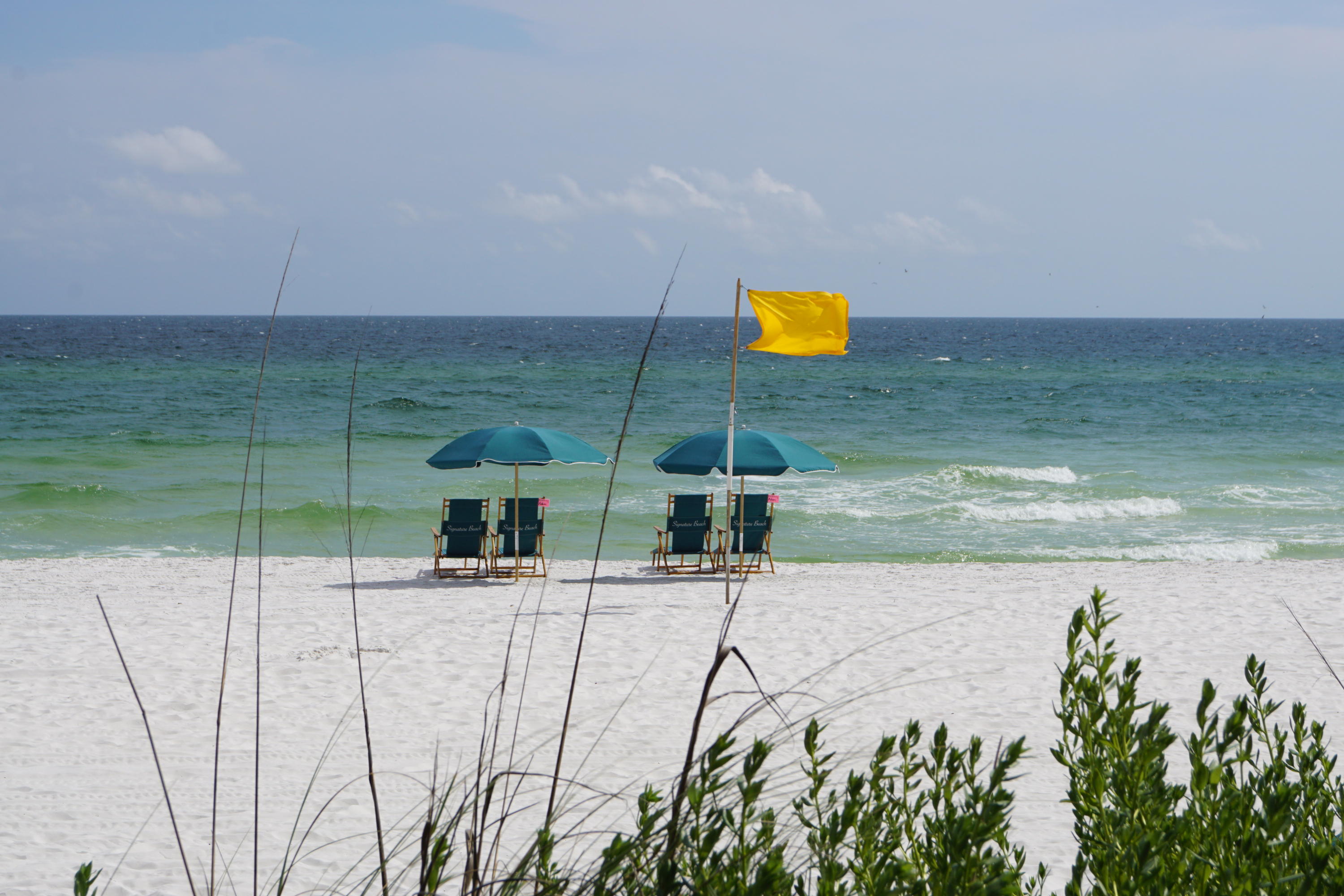 SIGNATURE BEACH - Residential
