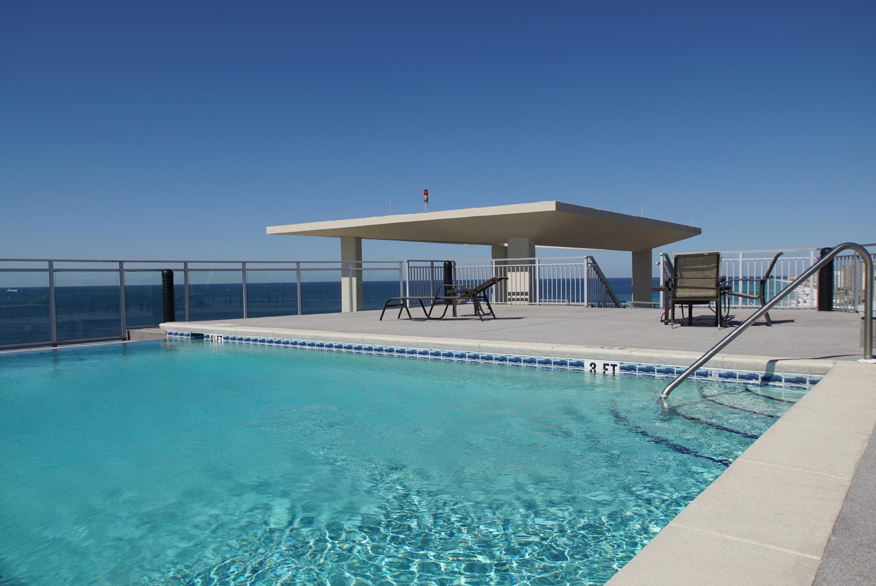 SIGNATURE BEACH - Residential