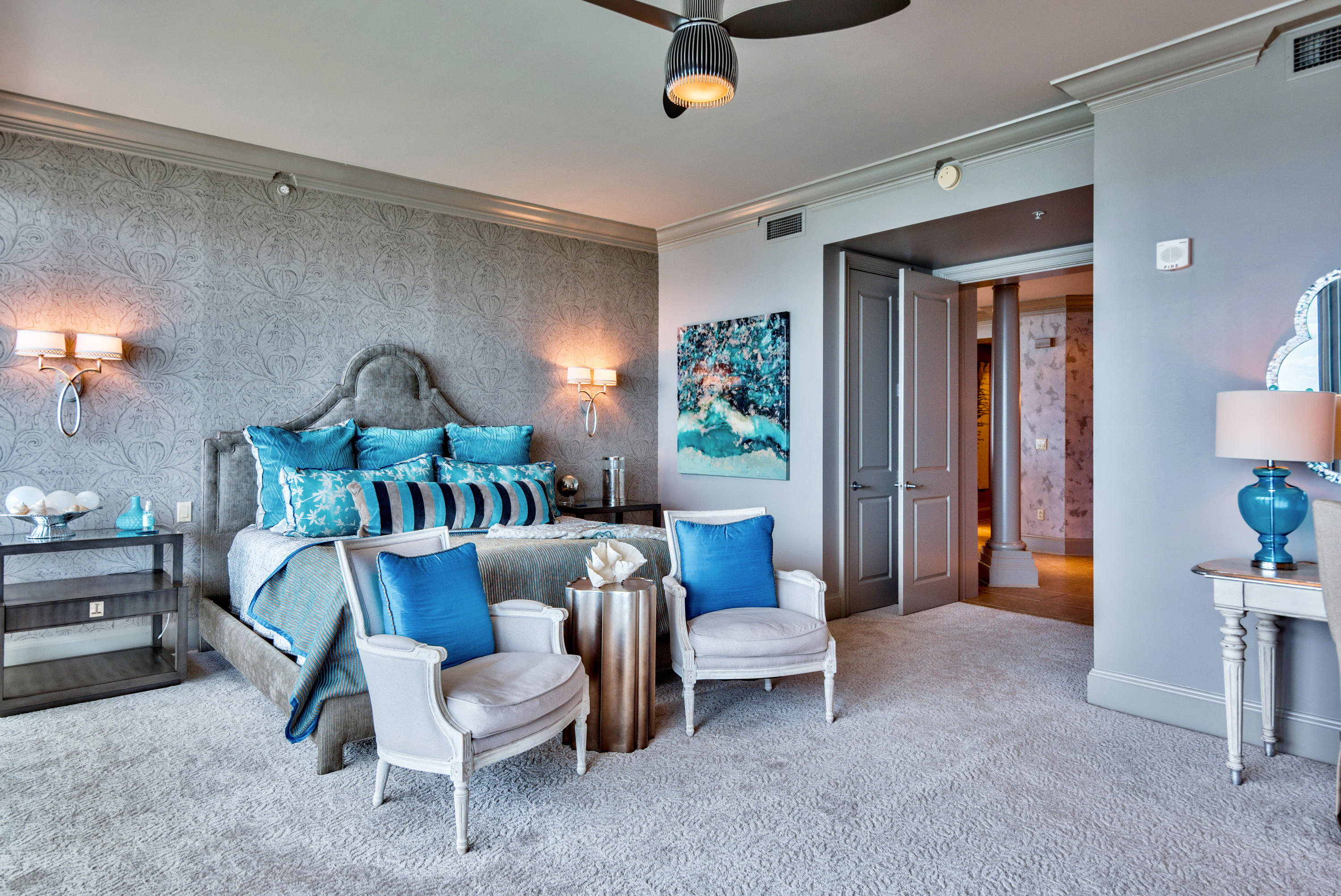 SIGNATURE BEACH - Residential