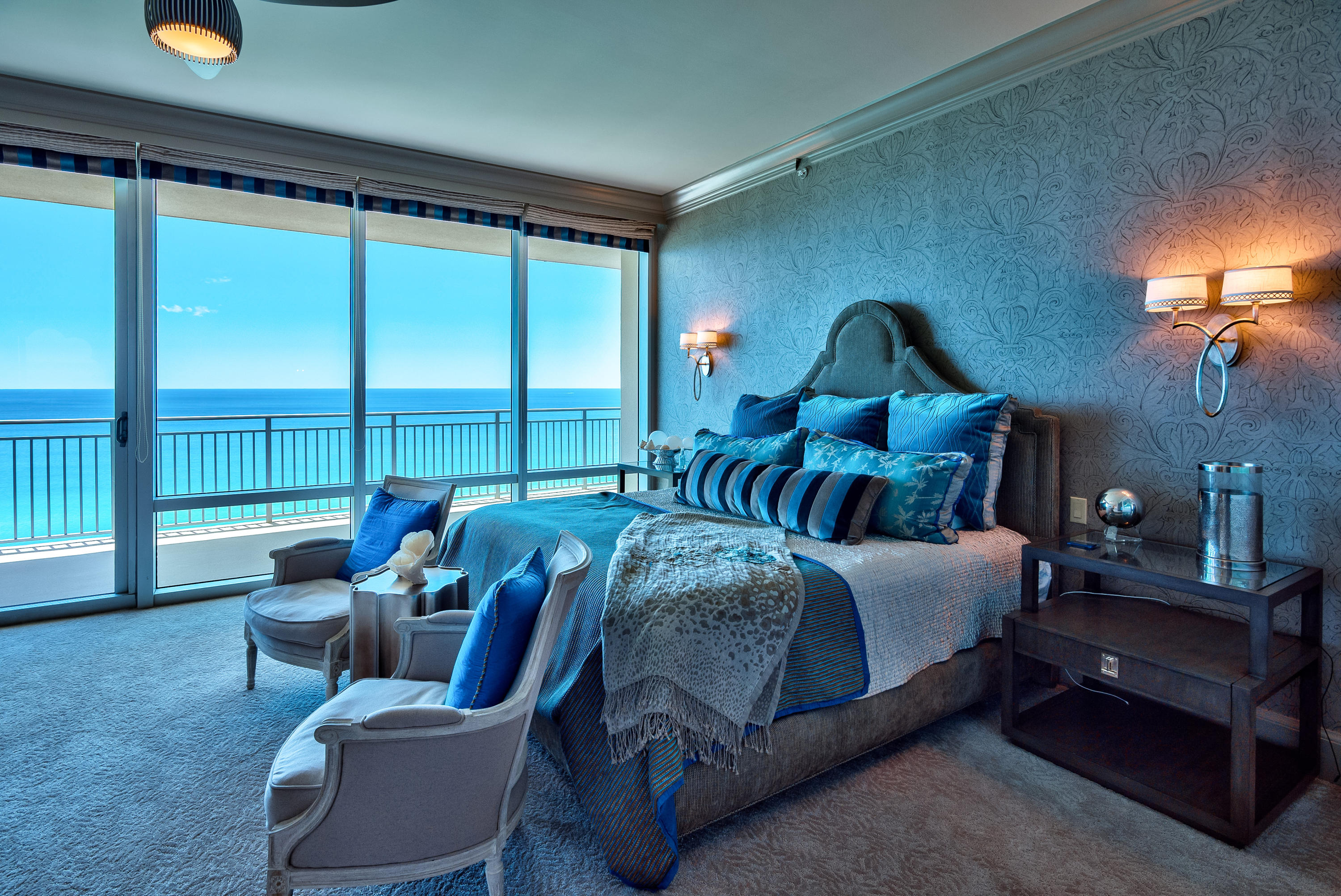 SIGNATURE BEACH - Residential