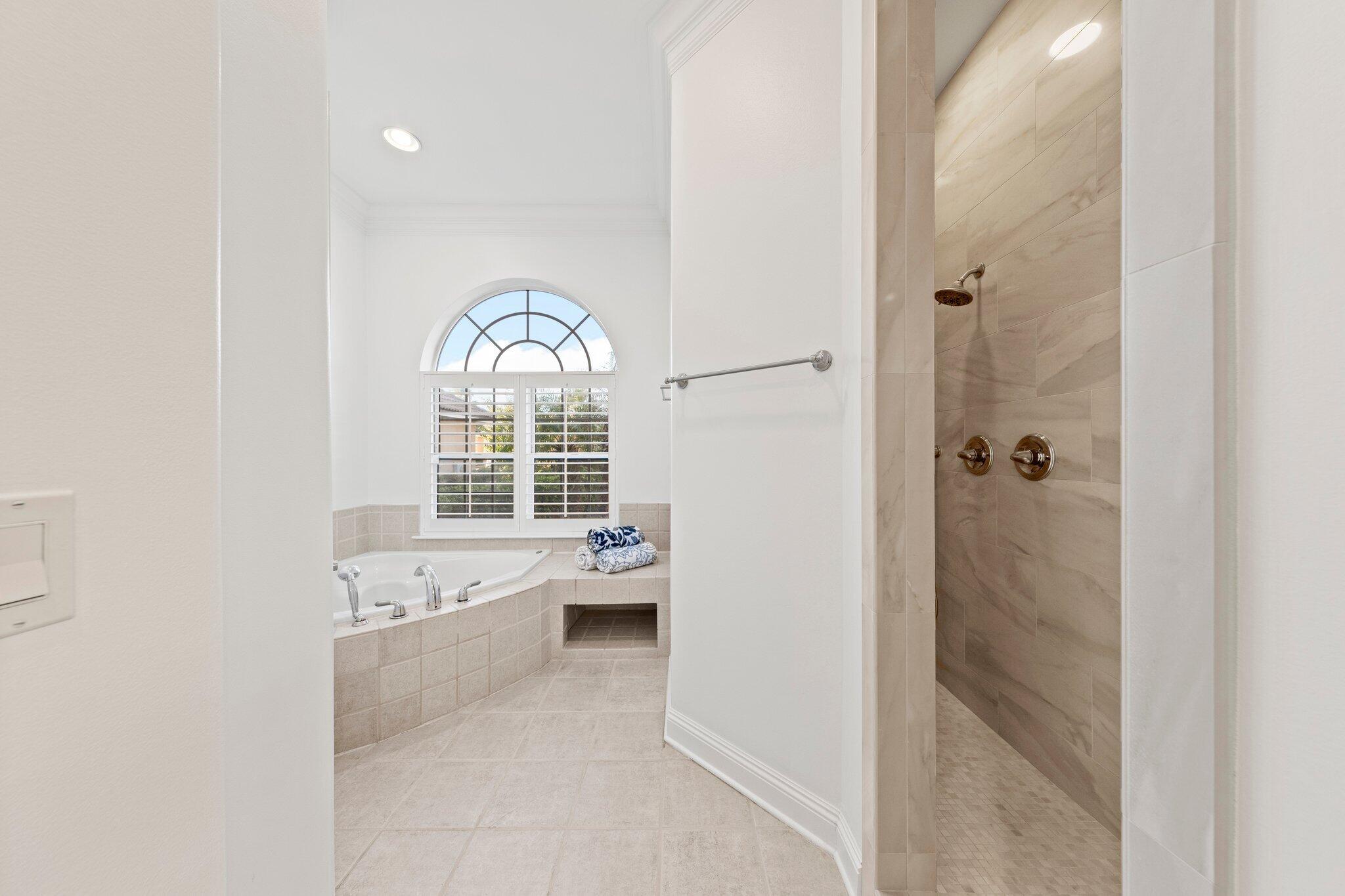 EMERALD LAKES PH 2 - Residential