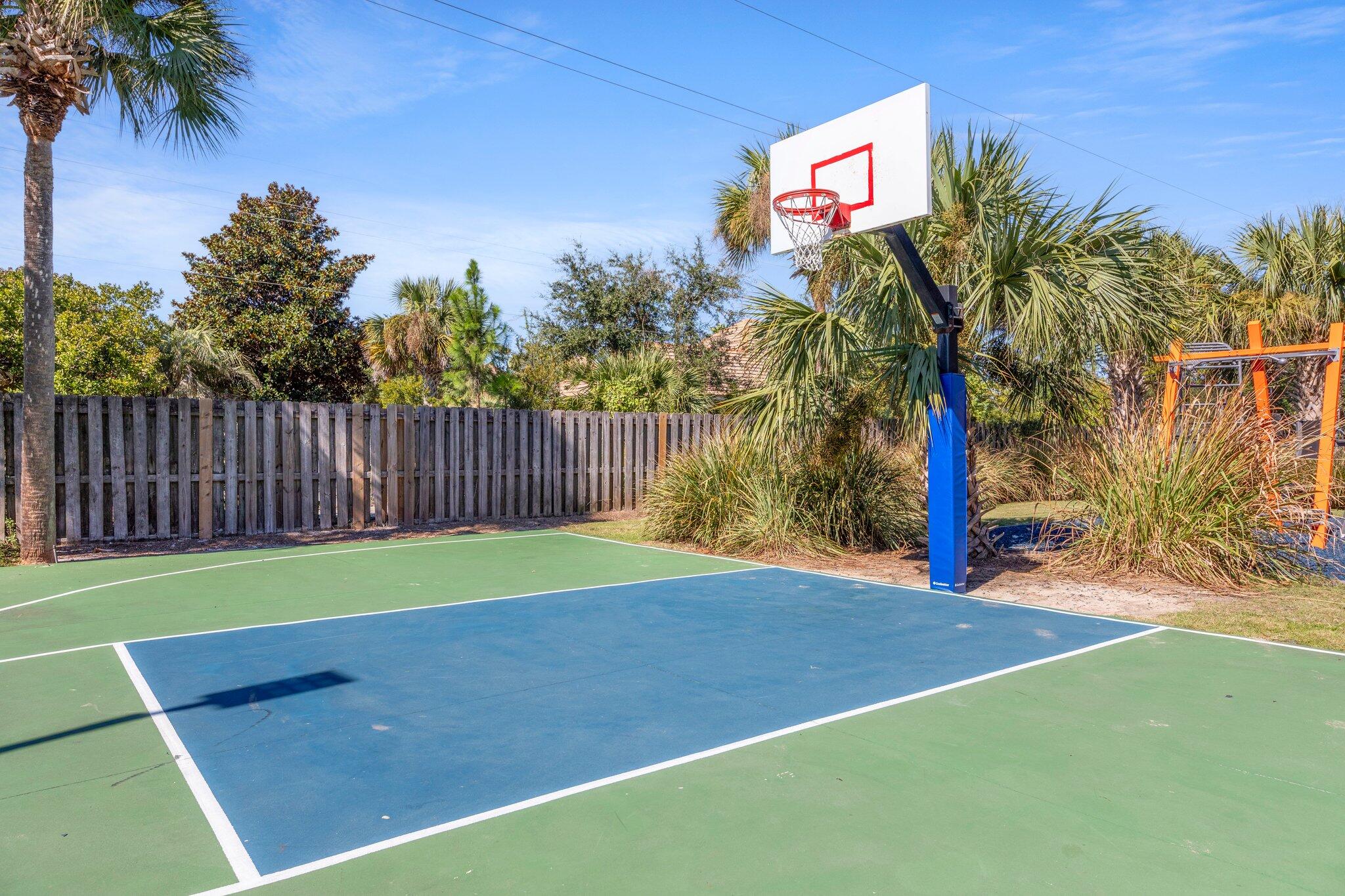 EMERALD LAKES PH 2 - Residential