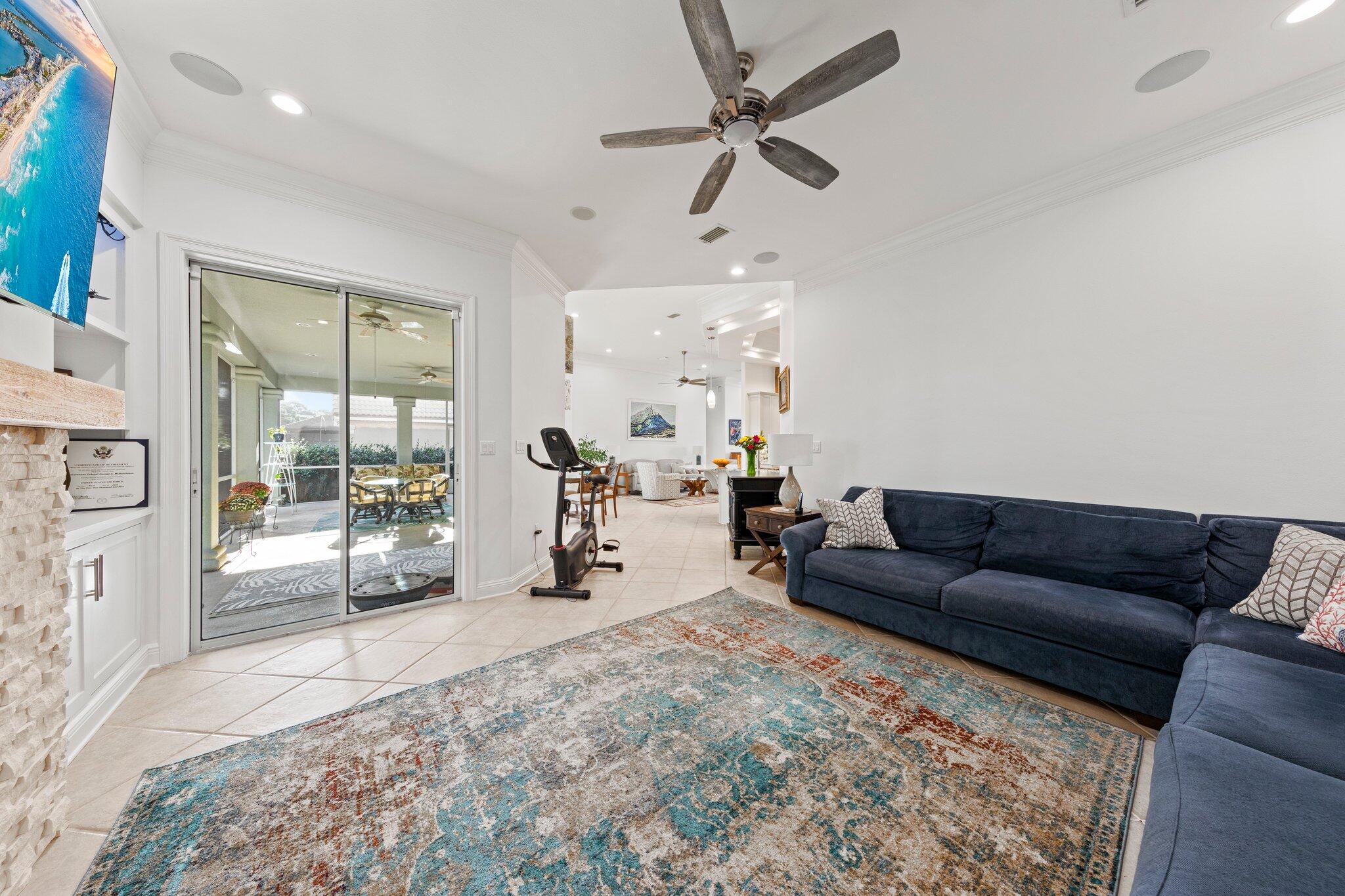 EMERALD LAKES PH 2 - Residential