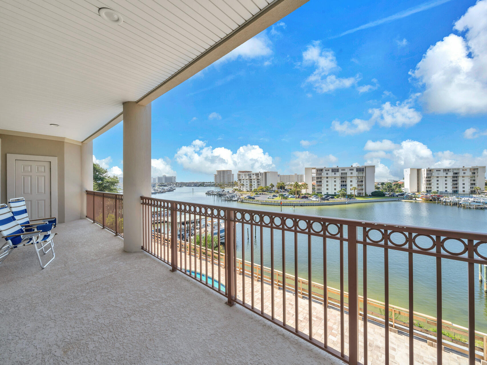 HARBOR PLANTATION - Residential Lease