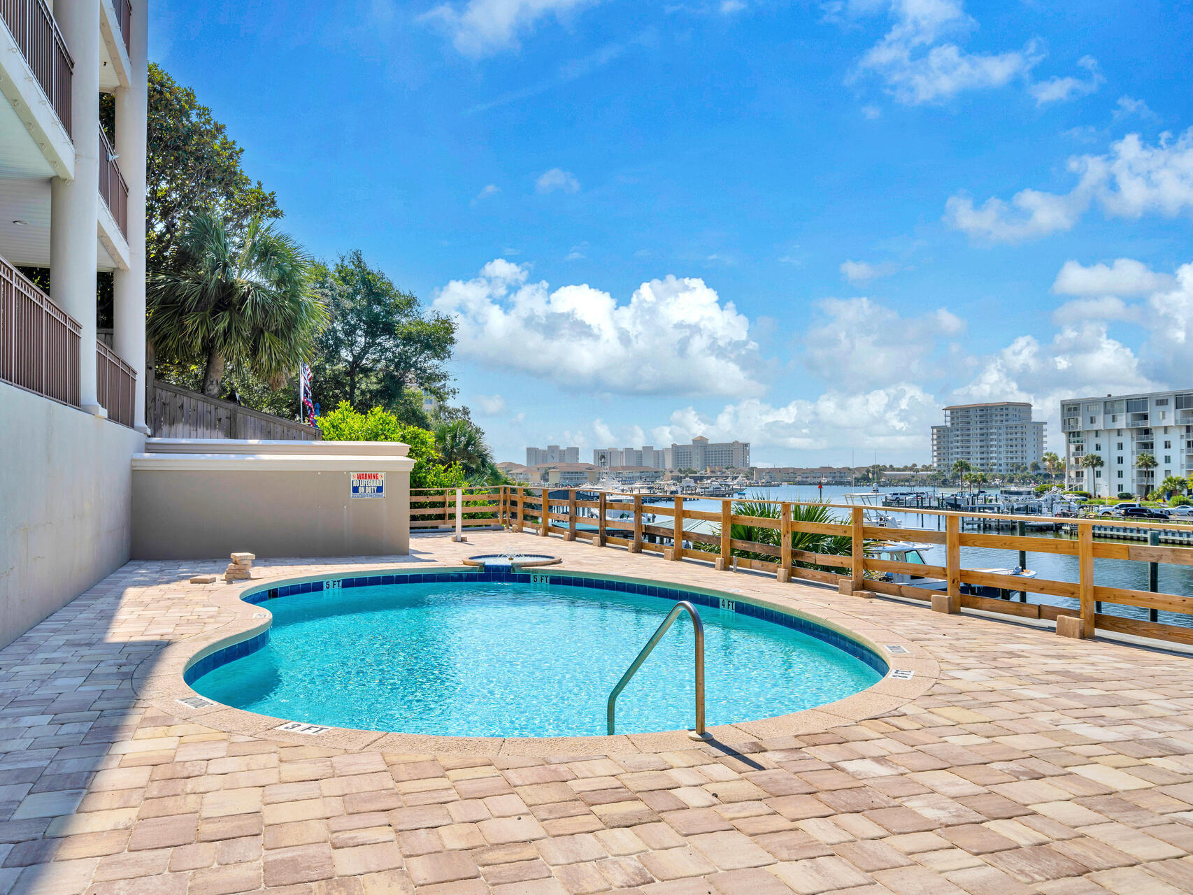 HARBOR PLANTATION - Residential Lease