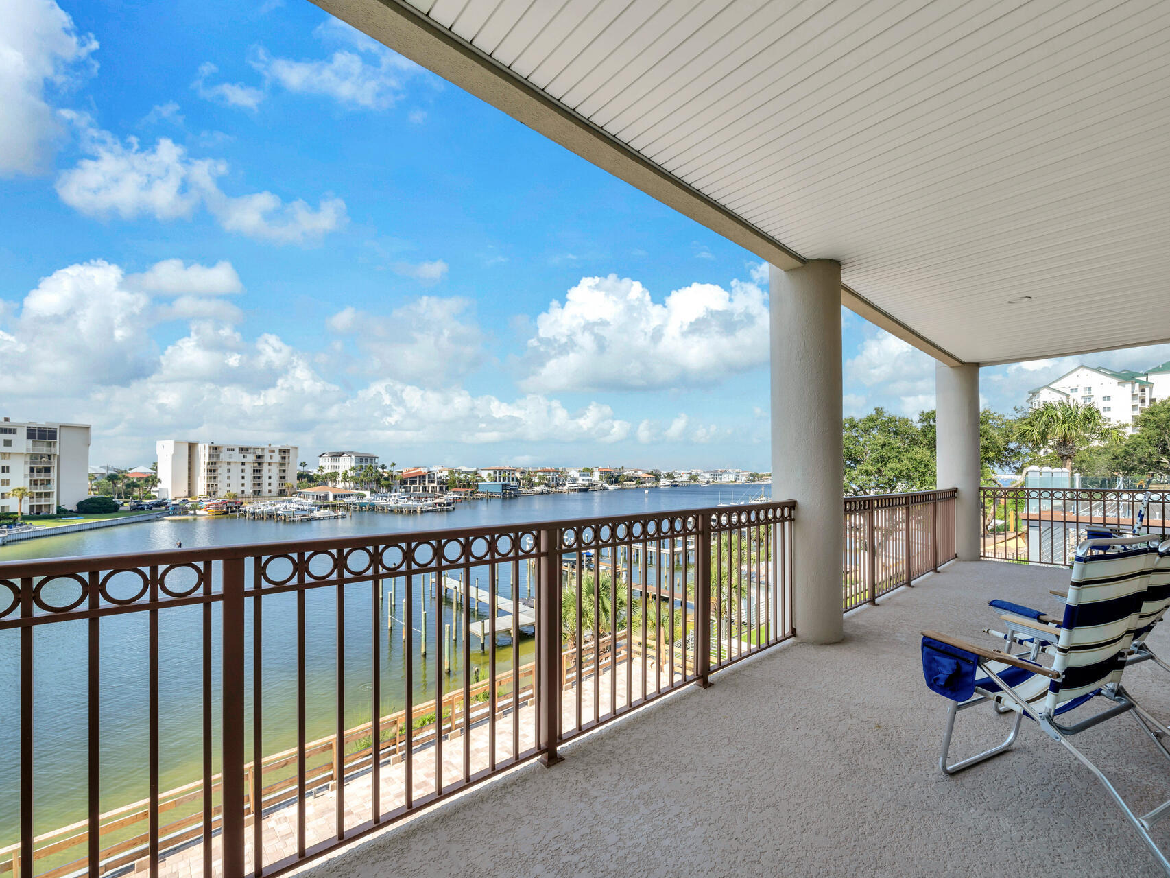 HARBOR PLANTATION - Residential Lease