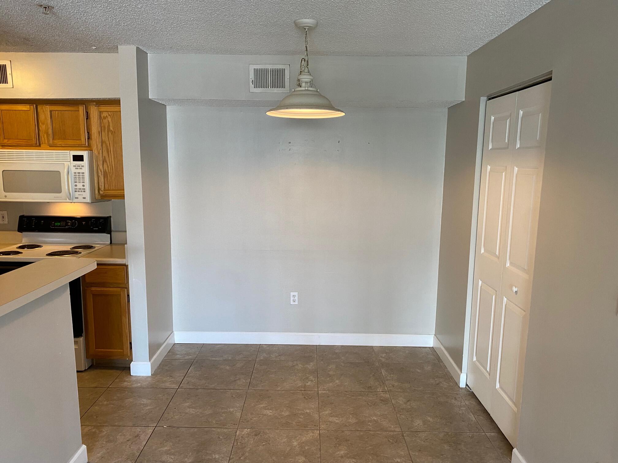 INDIAN LAKE - Residential