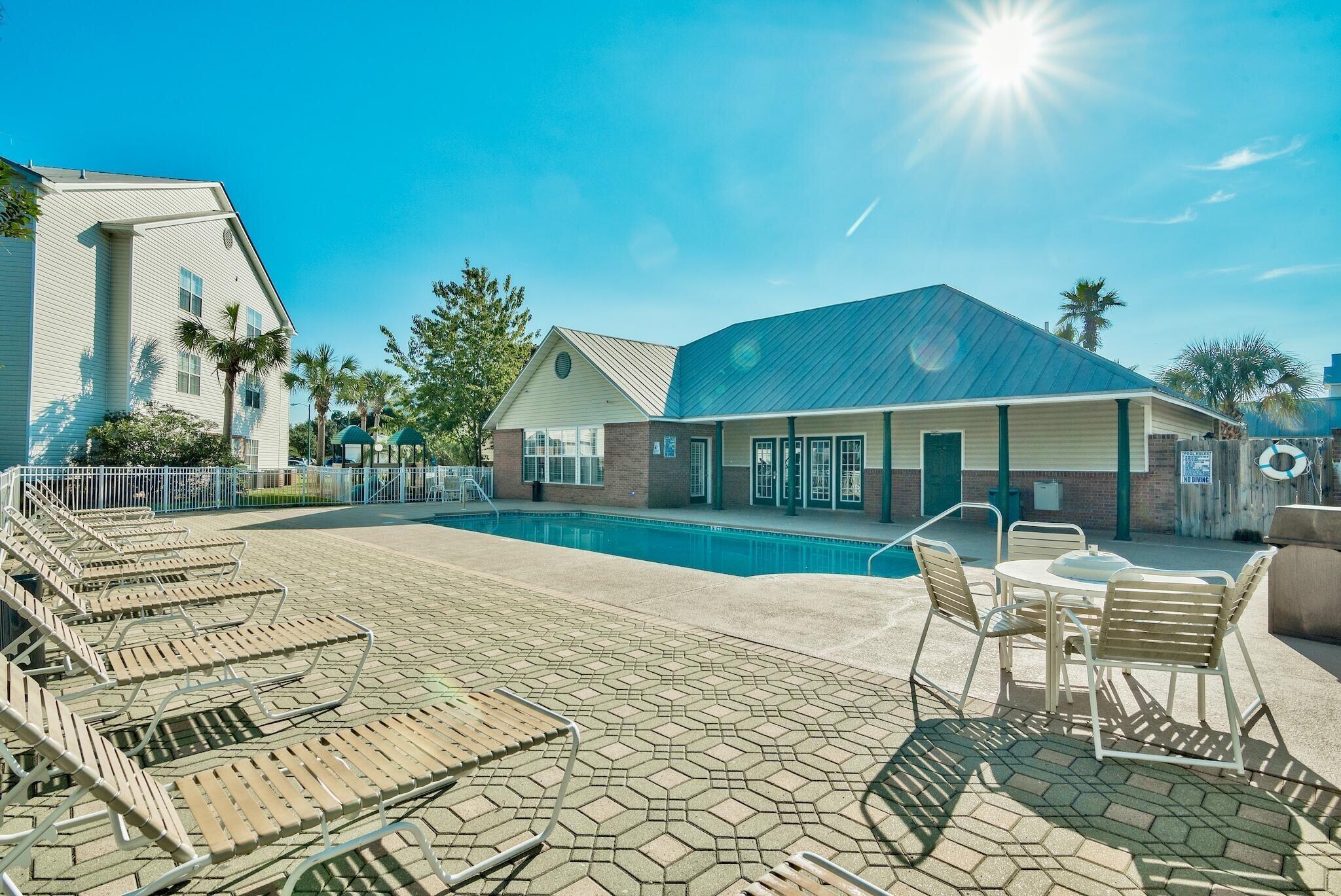 INDIAN LAKE - Residential