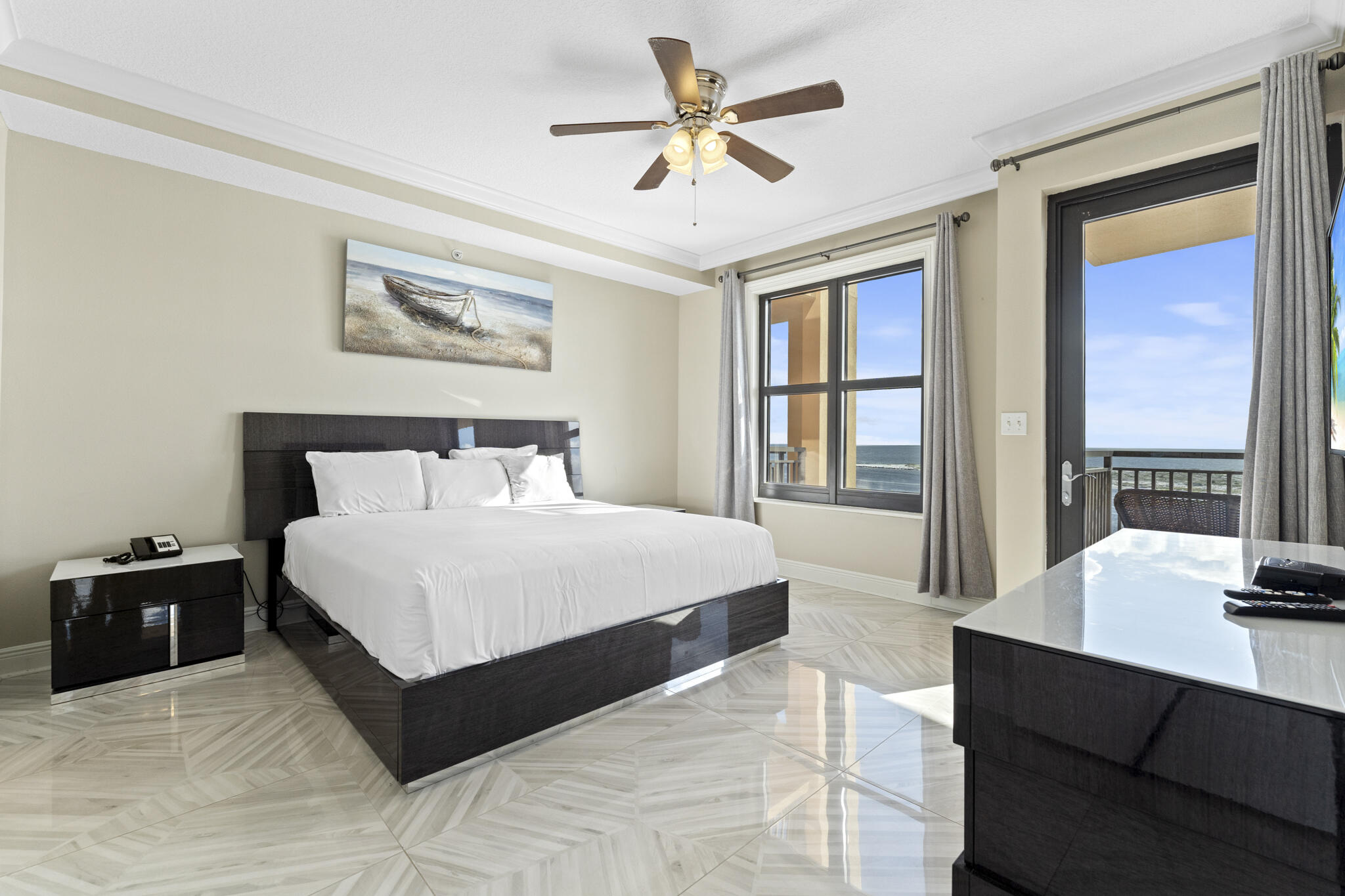 EMERALD GRANDE - Residential