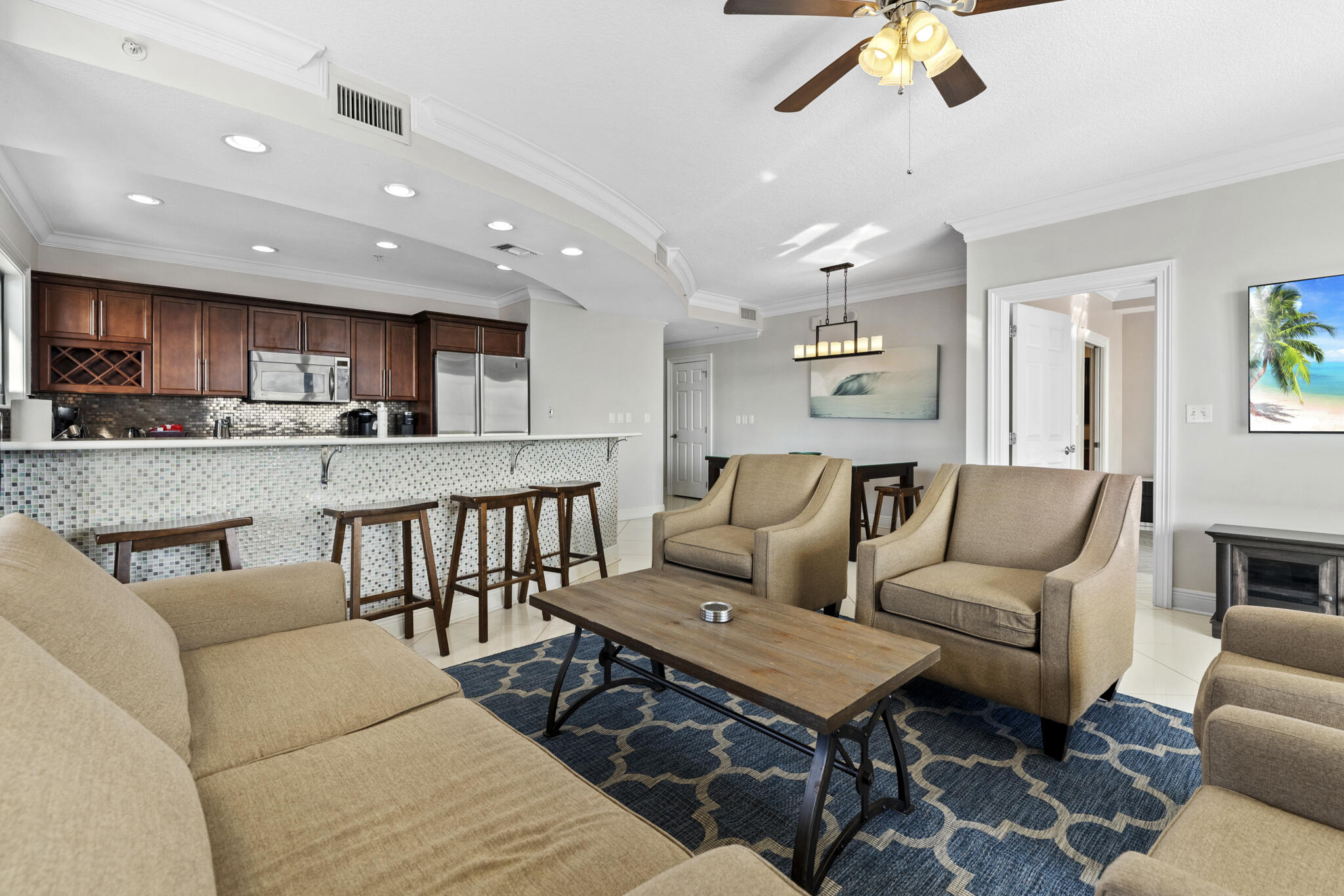 EMERALD GRANDE - Residential