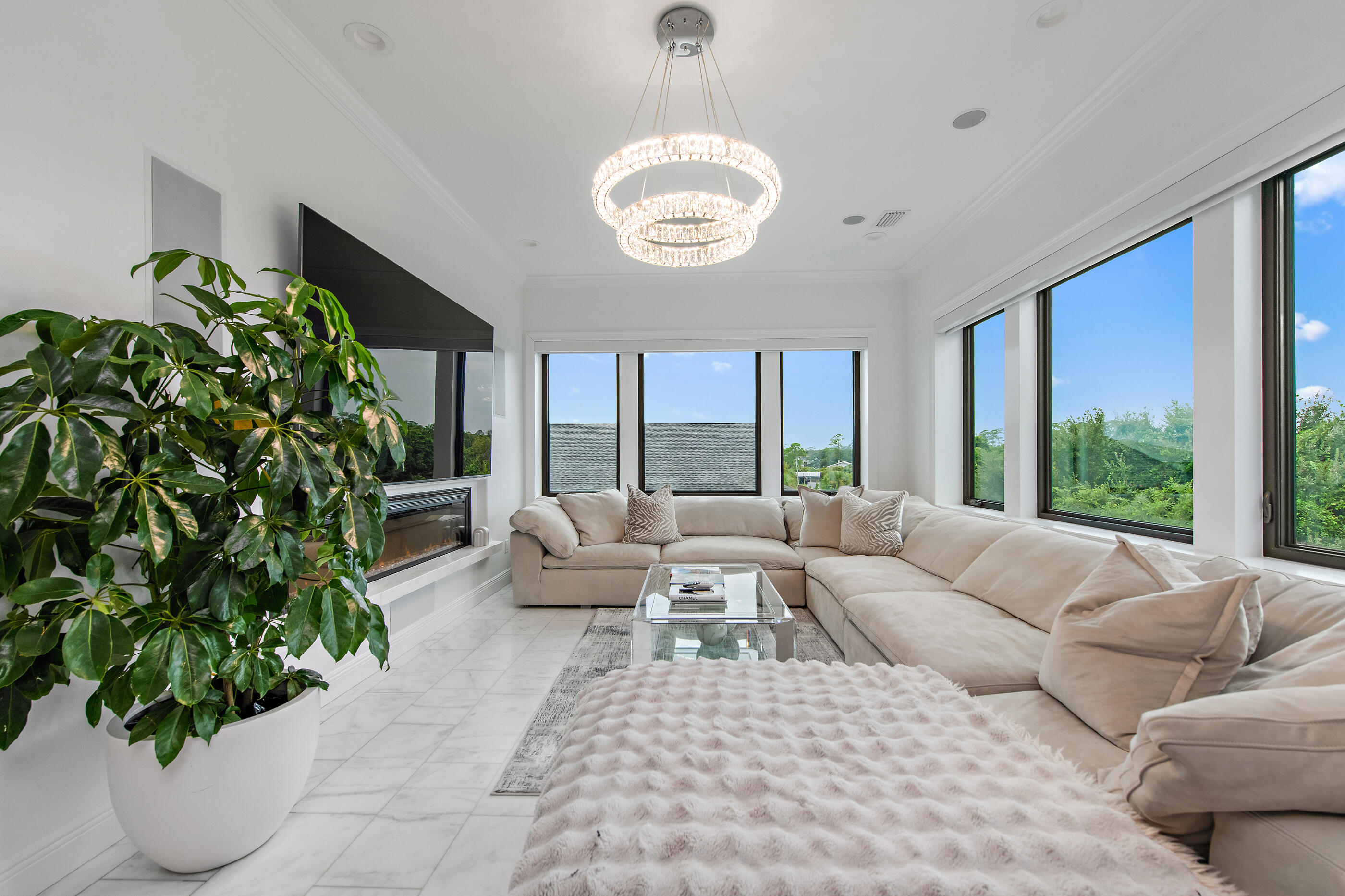 SANTA ROSA SHORES - Residential