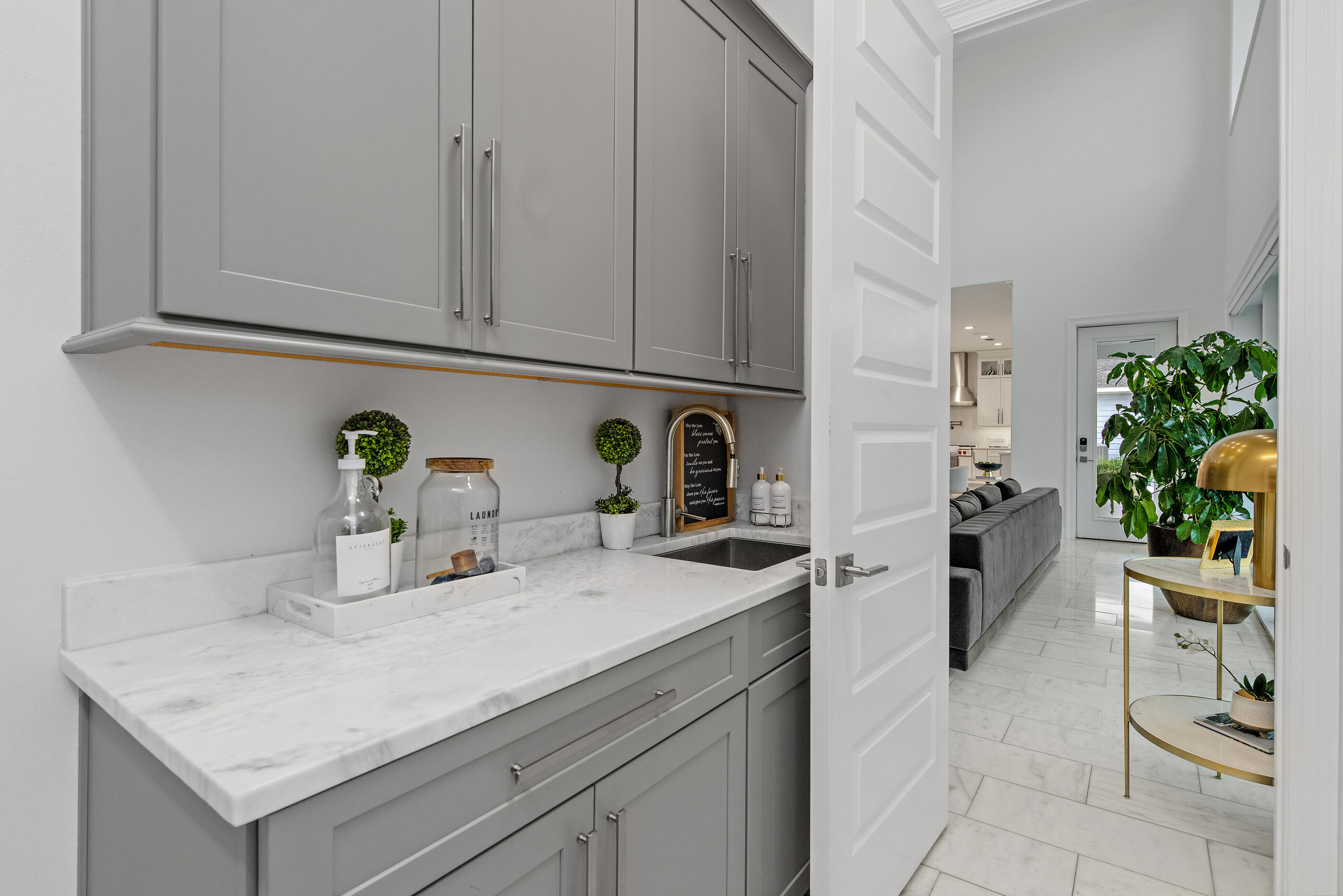 SANTA ROSA SHORES - Residential
