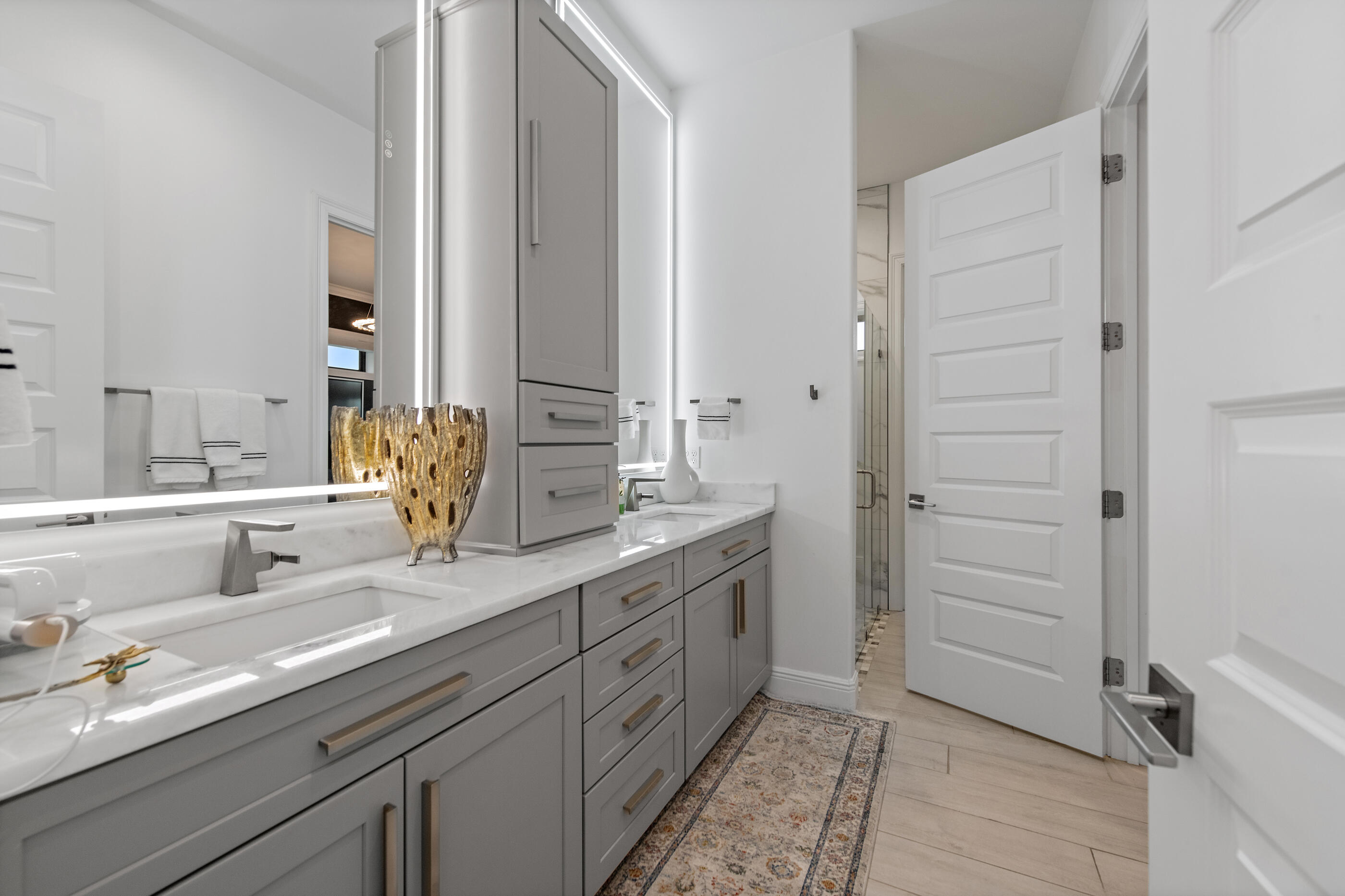 SANTA ROSA SHORES - Residential