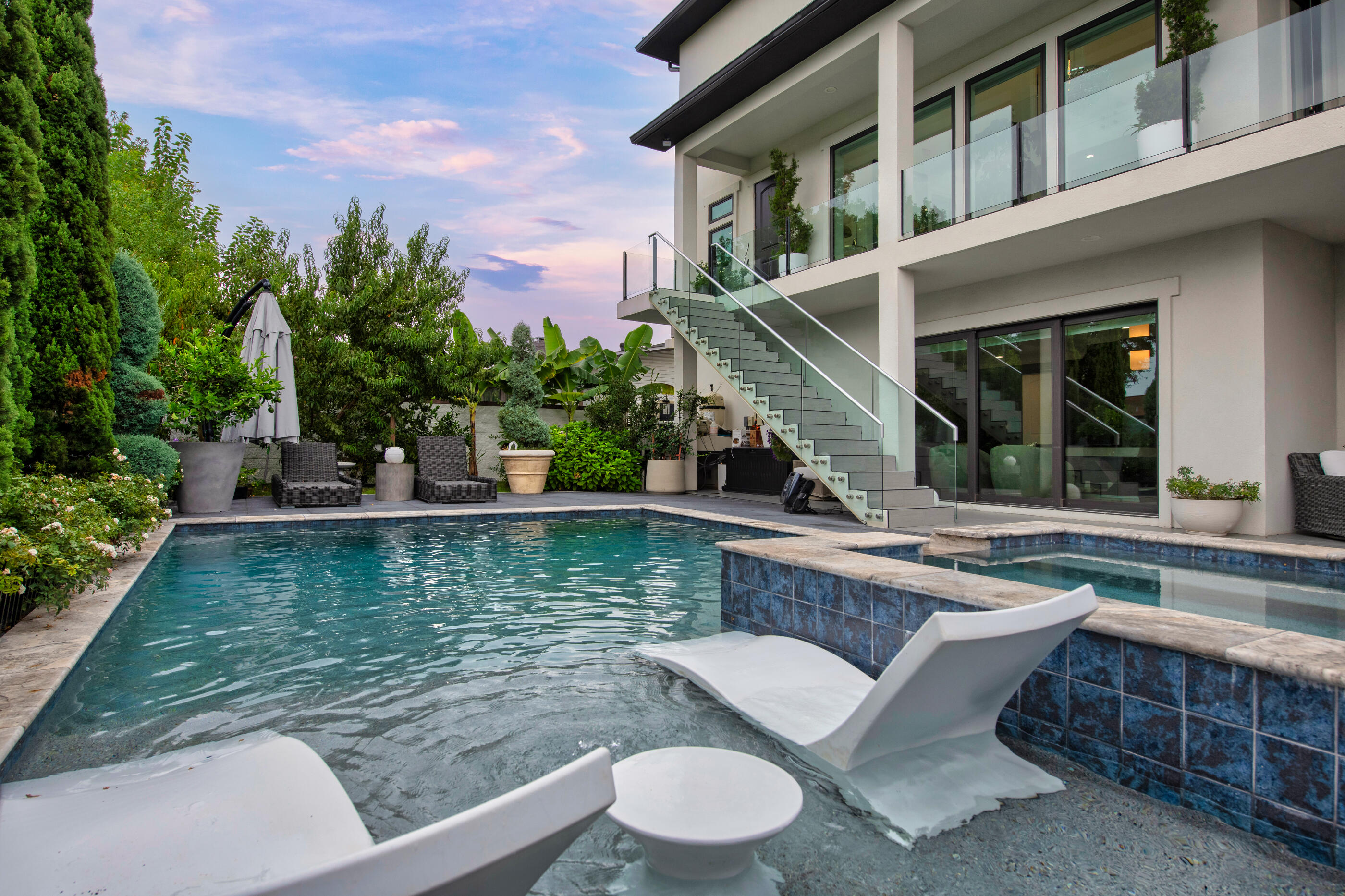 SANTA ROSA SHORES - Residential