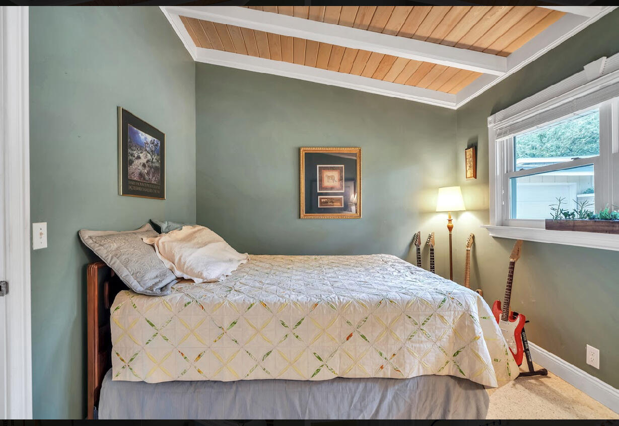 SOUTH RNG 25 WATER (252001.00) - Residential