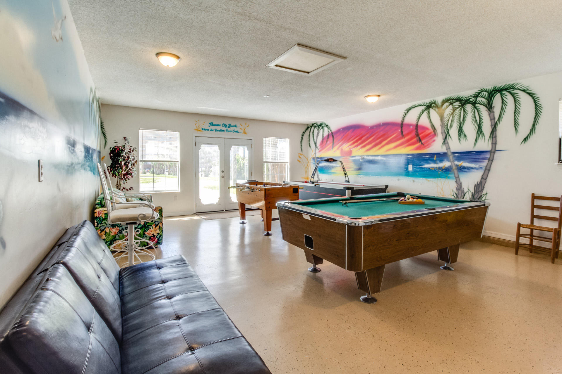 EL CENTRO BEACH - Residential