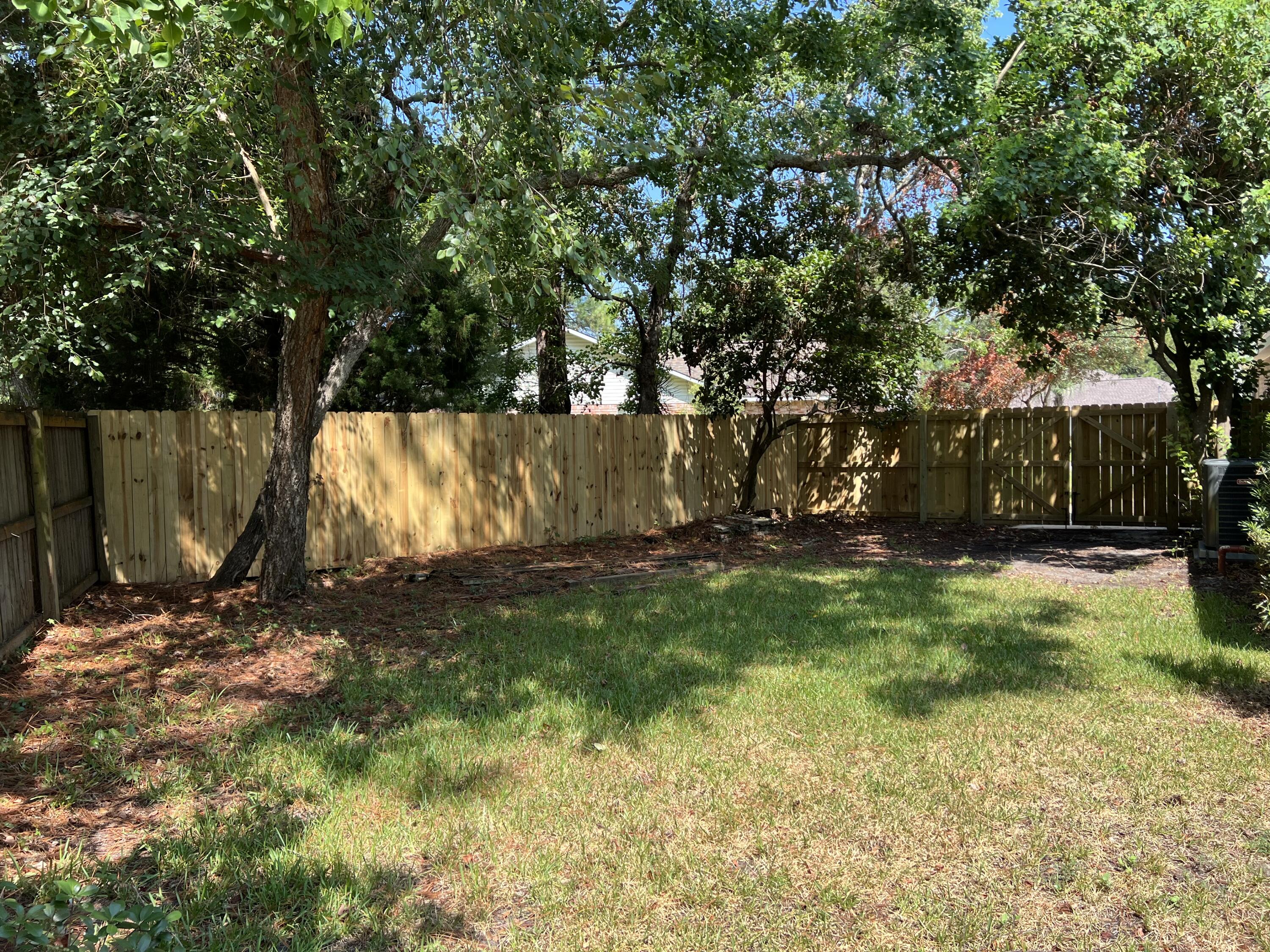 BAY BRIDGE LANDING - Residential Lease