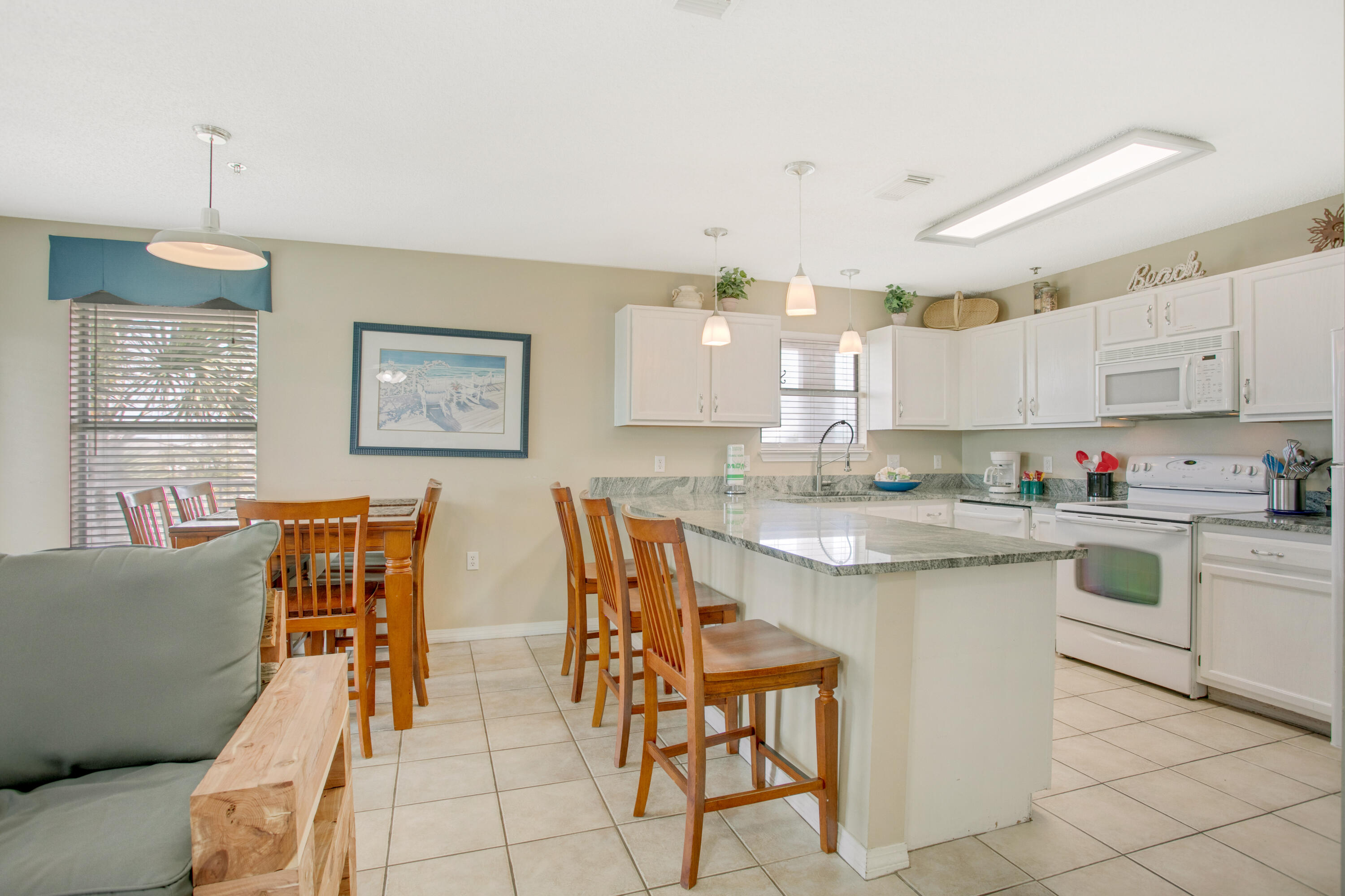 GRAND CARIBBEAN EAST CONDO - Residential